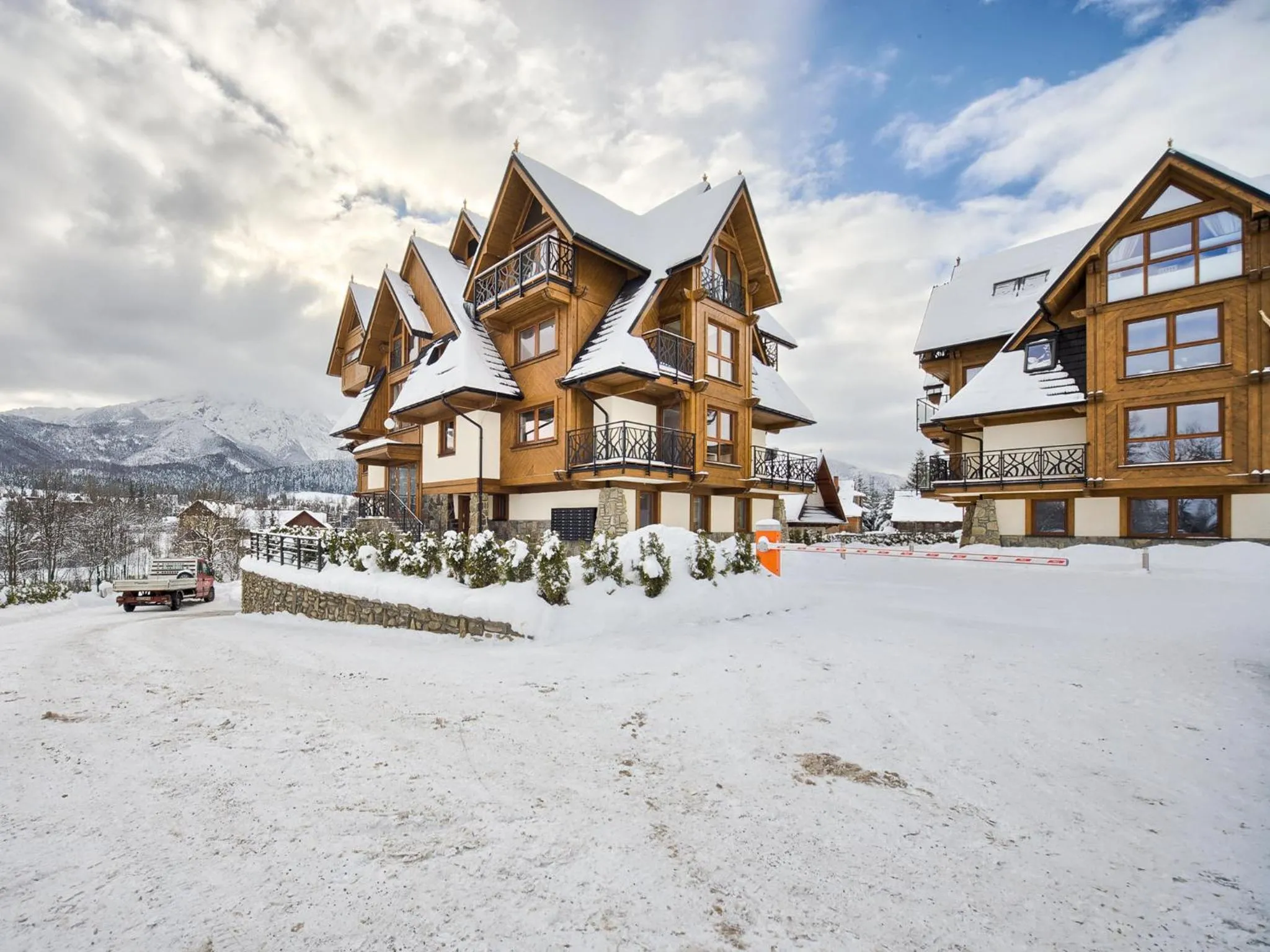 Property building in VisitZakopane - Tatra Ski Apartment