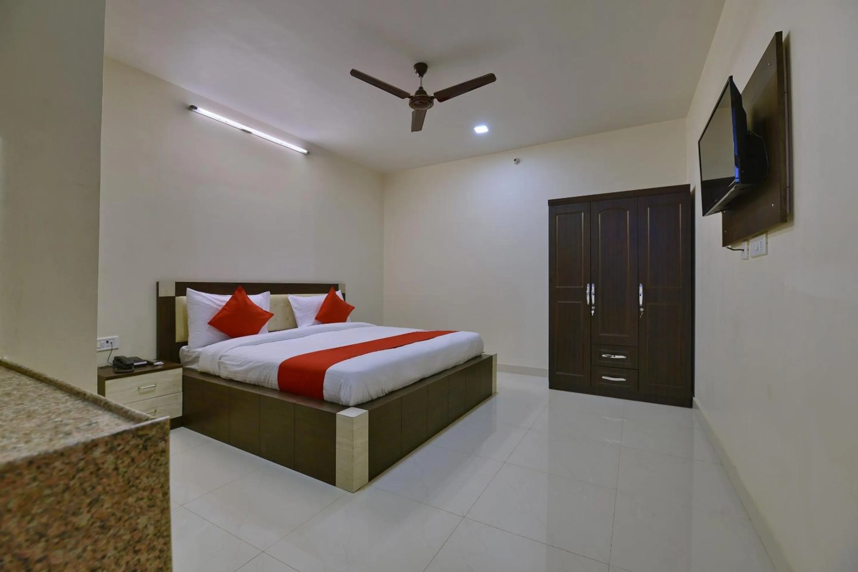 Bedroom, Bed in Hotel O Heritage Haveli