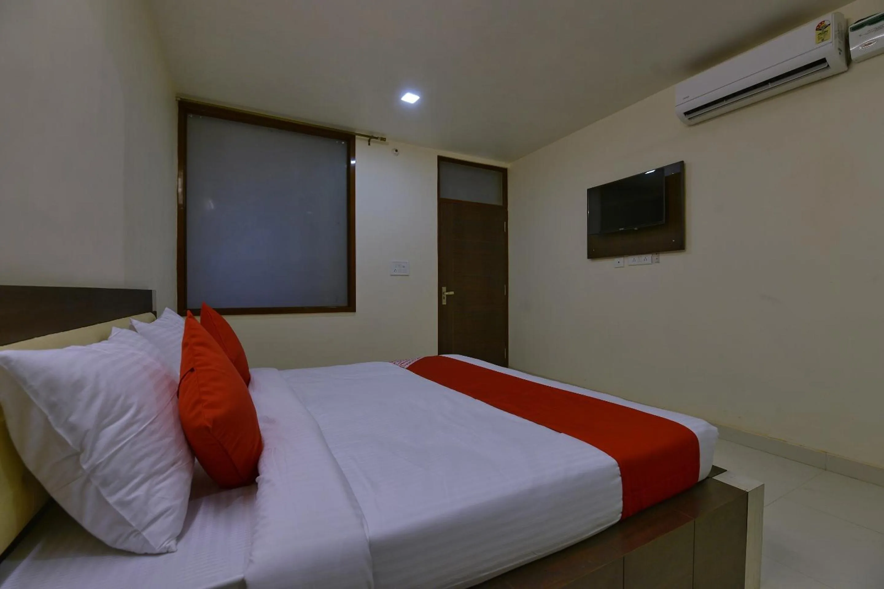 Bedroom, Bed in Hotel O Heritage Haveli