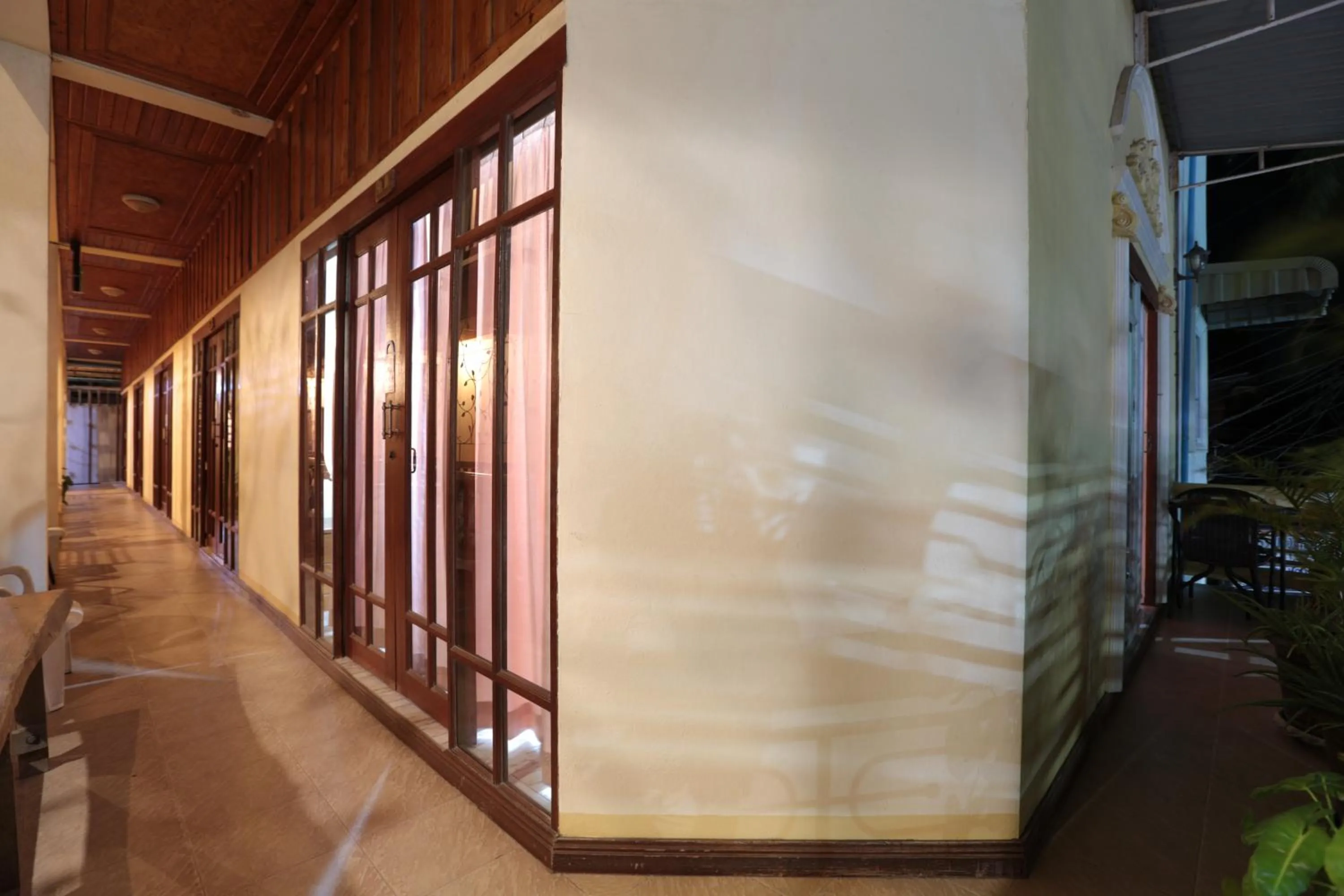 Facade/entrance in Khun Ying House