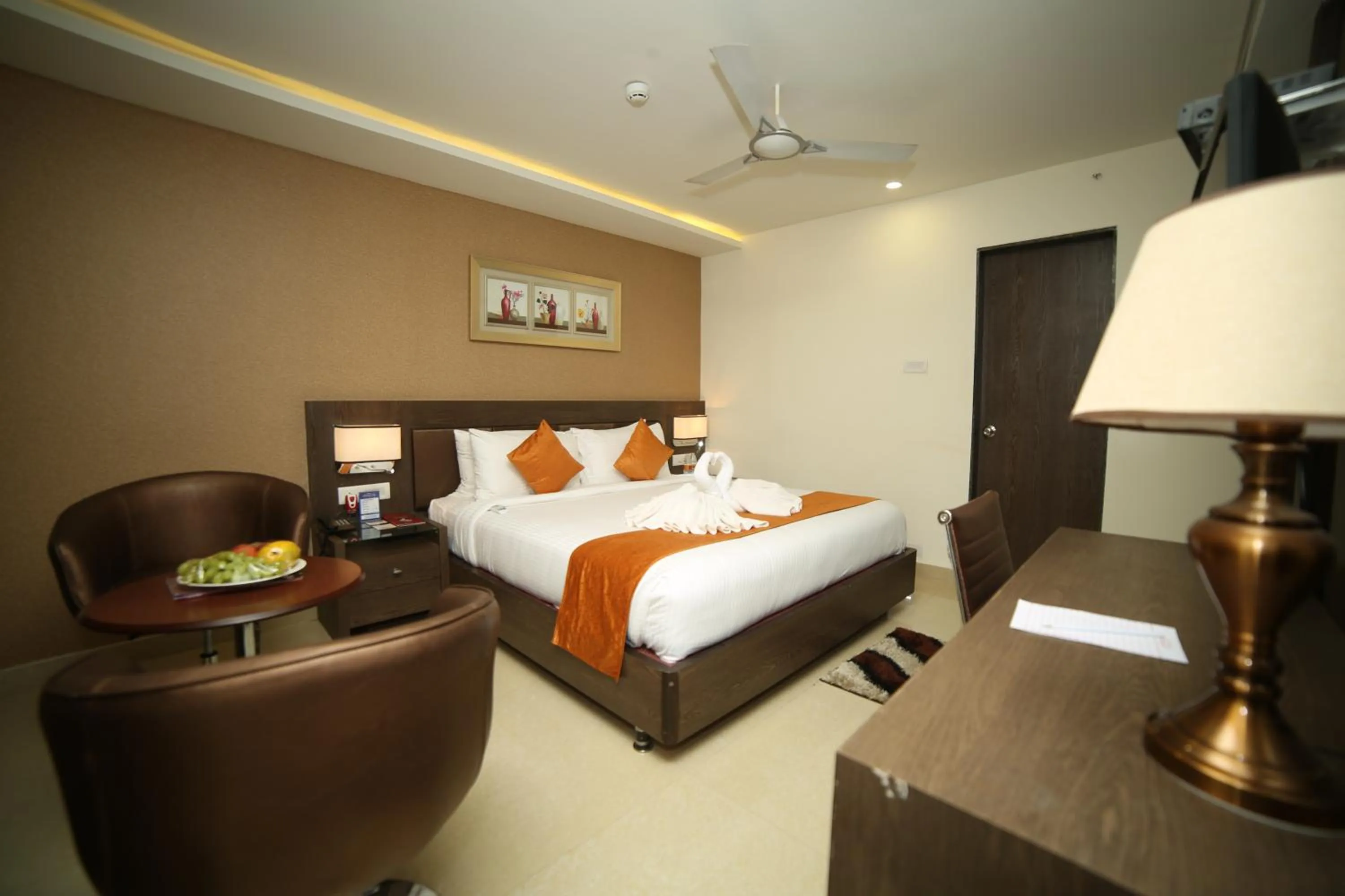 Bed in Hotel Indraprasttha