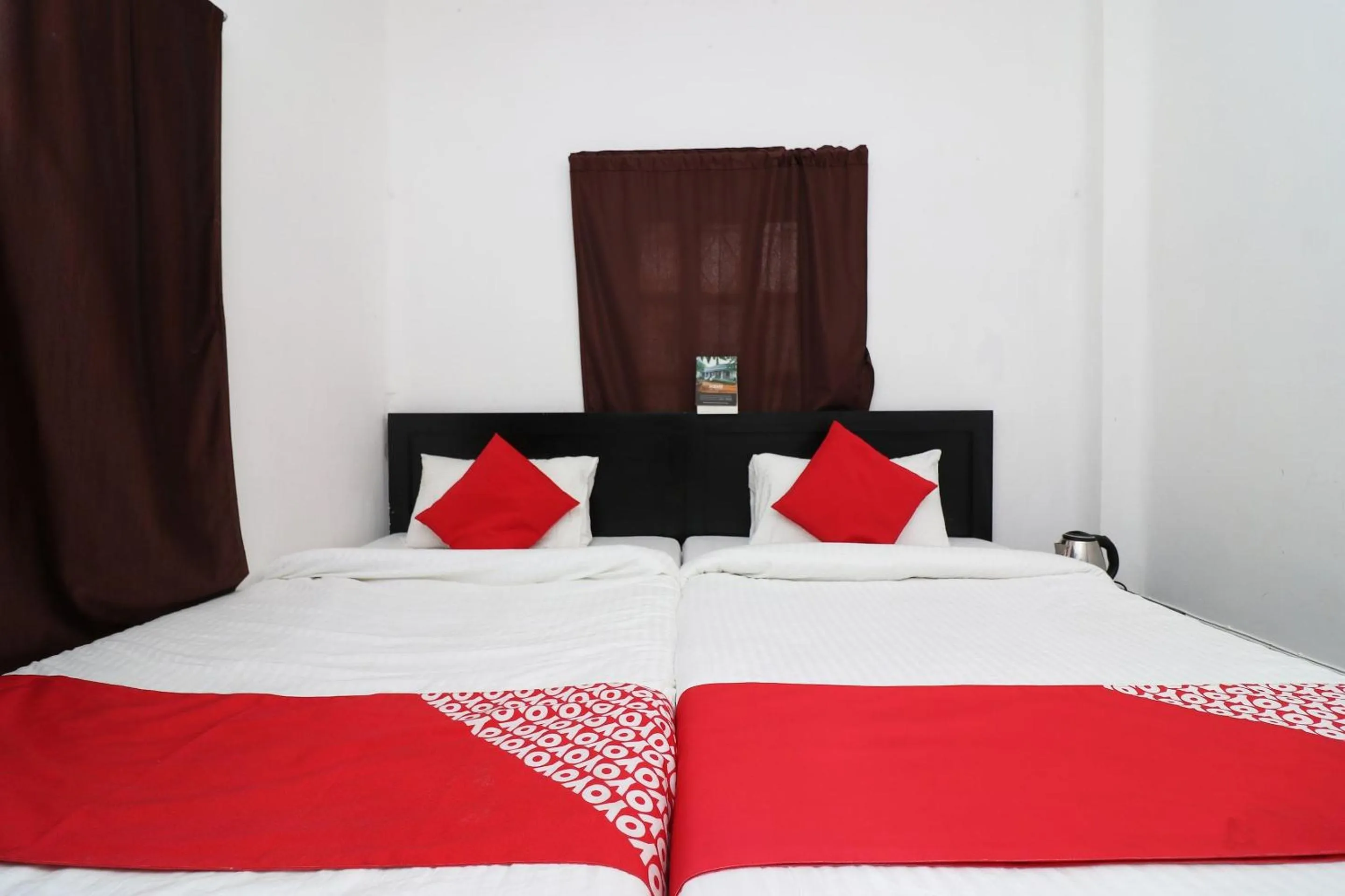 Bedroom, Bed in Hotel O Jalan Lake View Near Mani Square