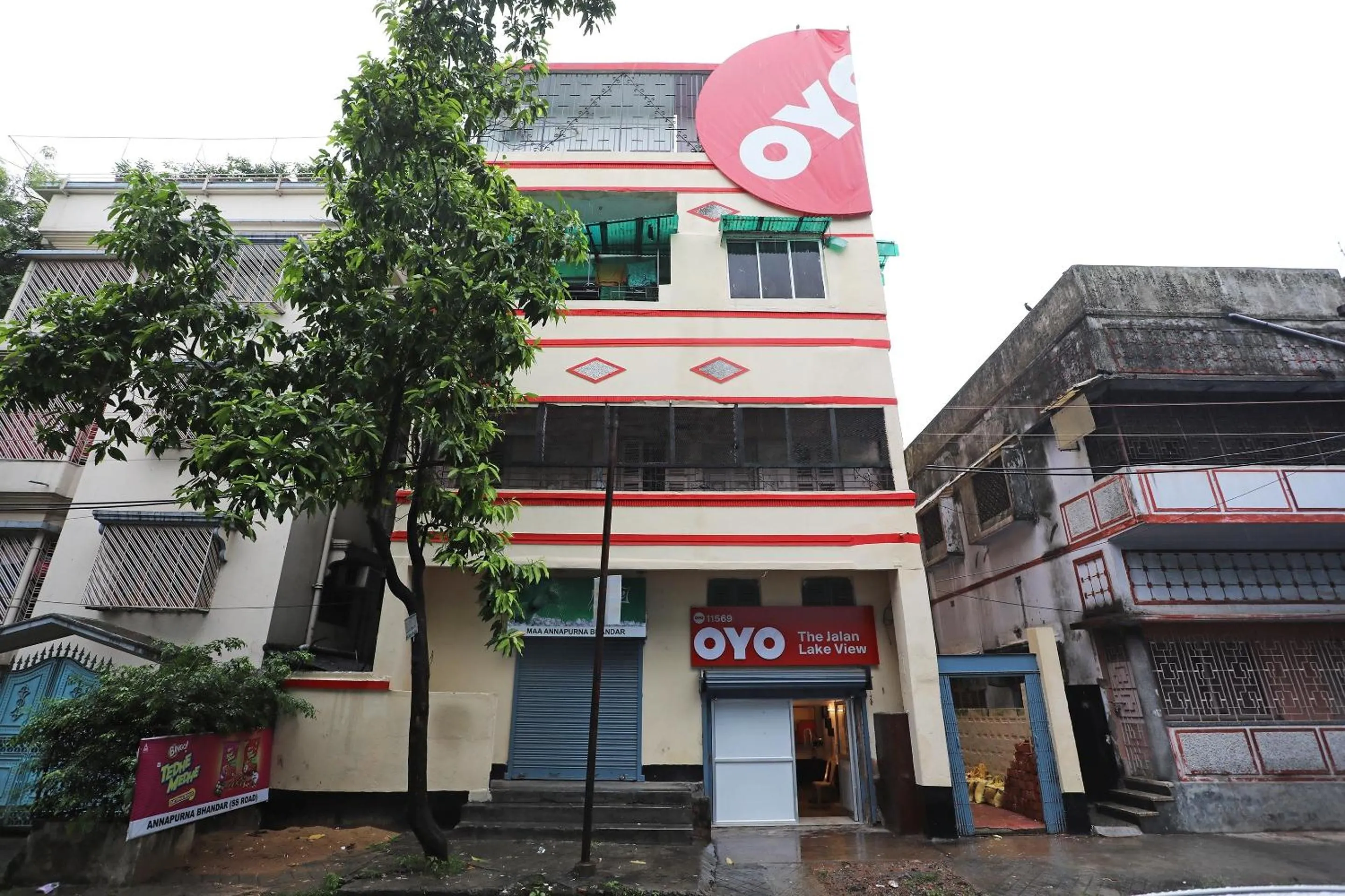 Facade/entrance in Hotel O Jalan Lake View Near Mani Square