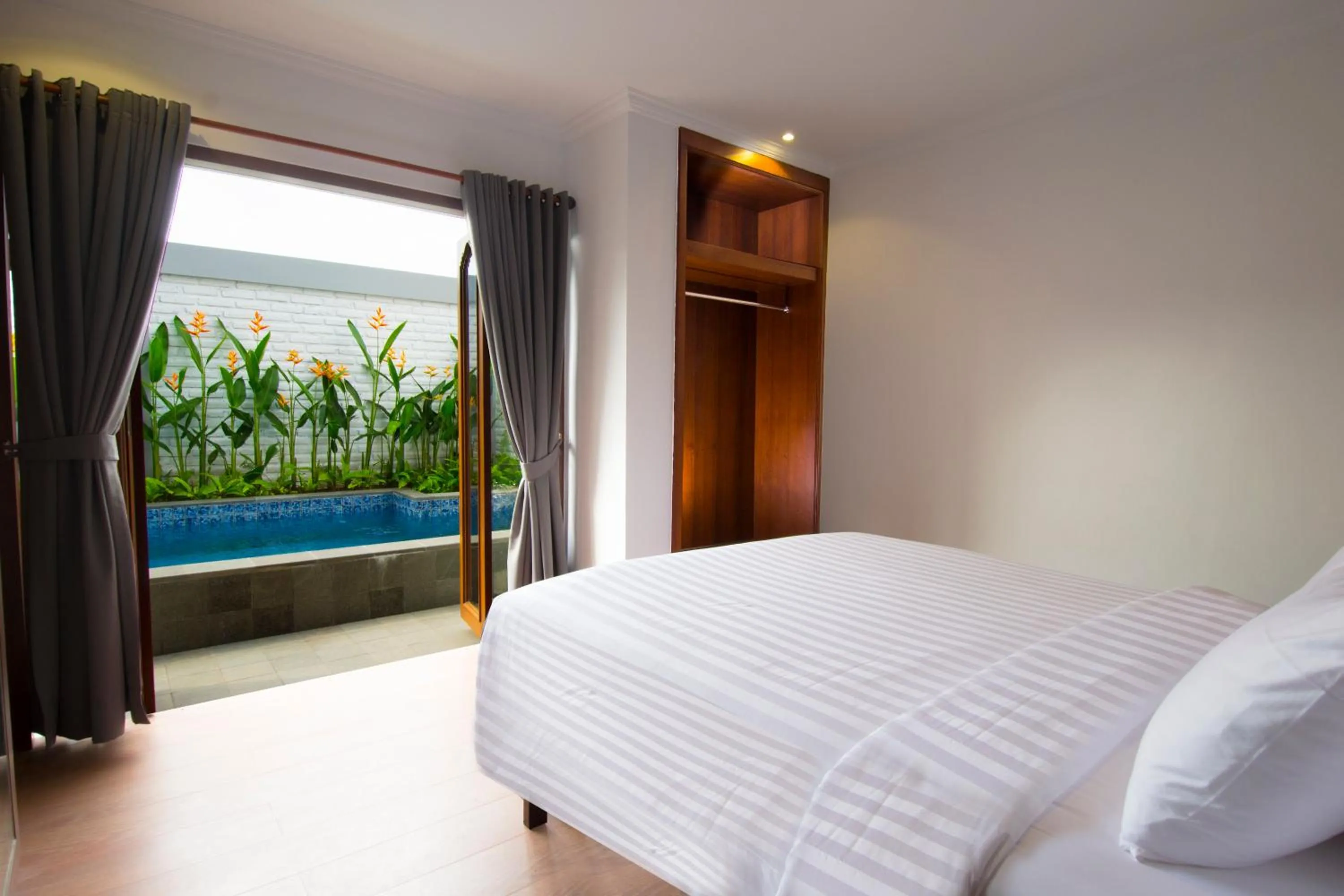 Bed in Brits Resort Lovina