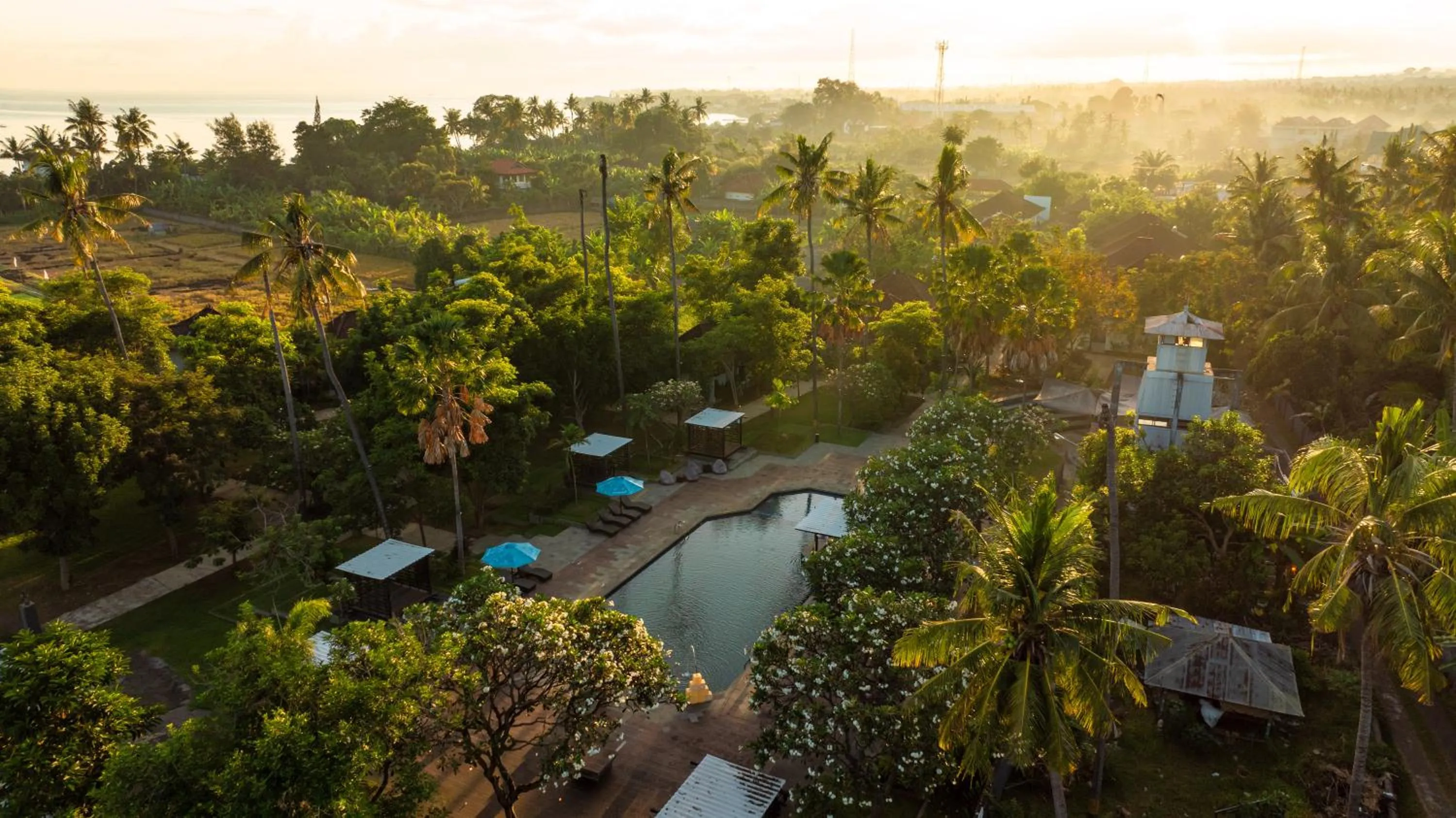Pool view in Brits Resort Lovina