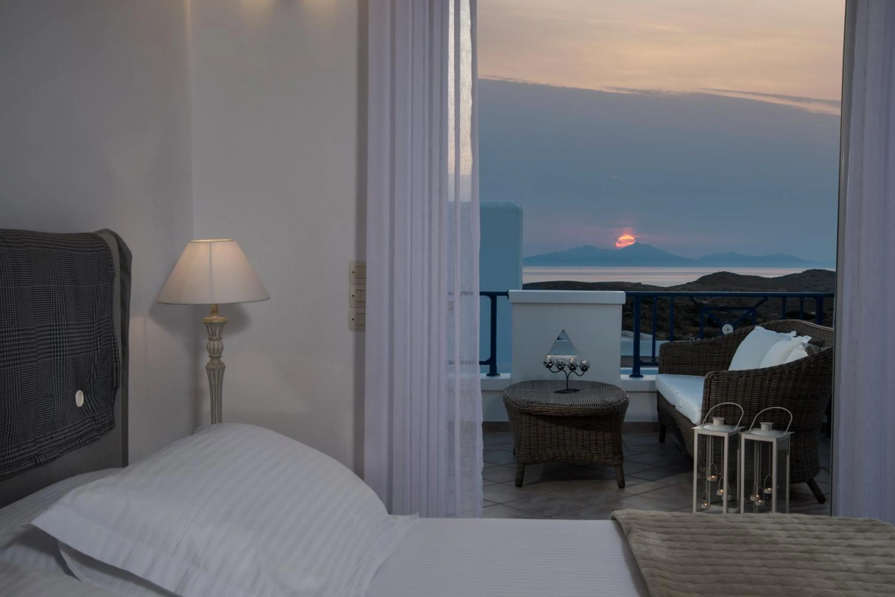 City view, Bed in Lofos Village