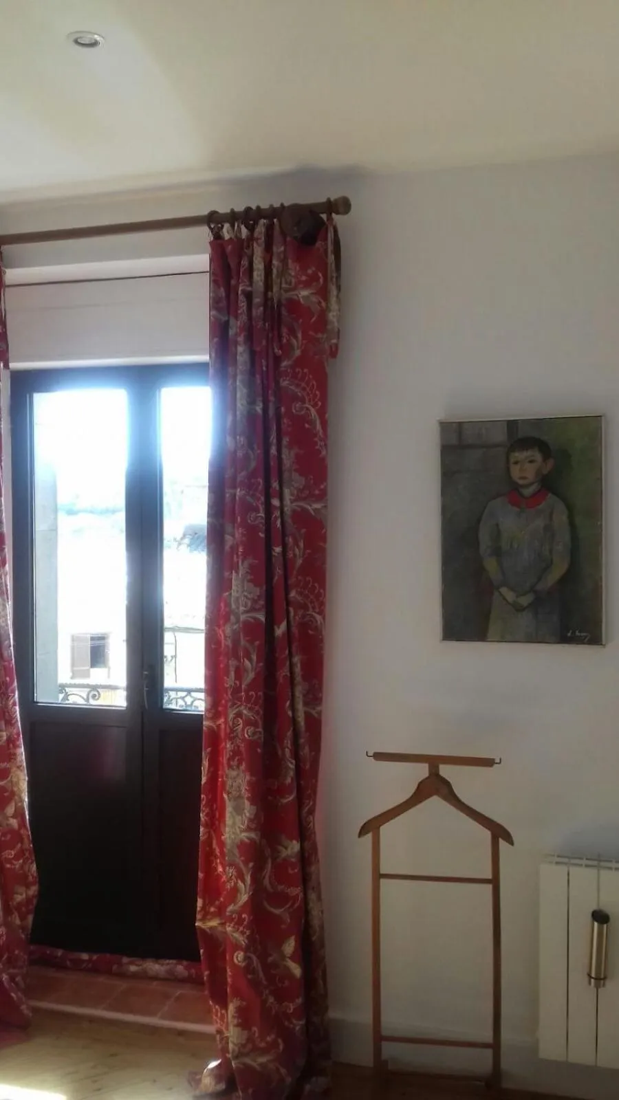 Photo of the whole room in La Grande Maison