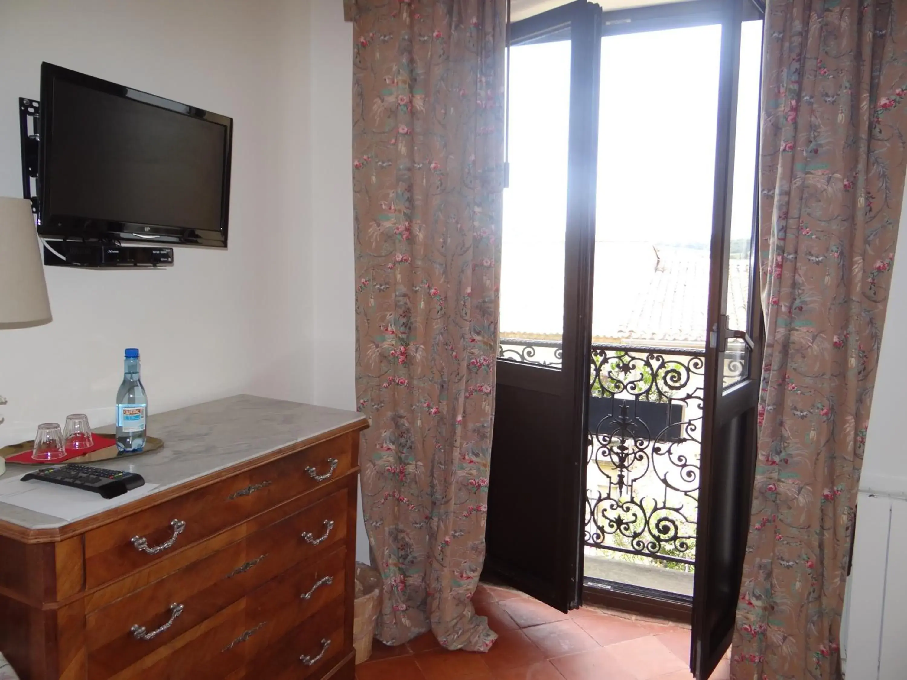 Double Room - single occupancy in La Grande Maison Double Room - single occupancy in La Grande Maison