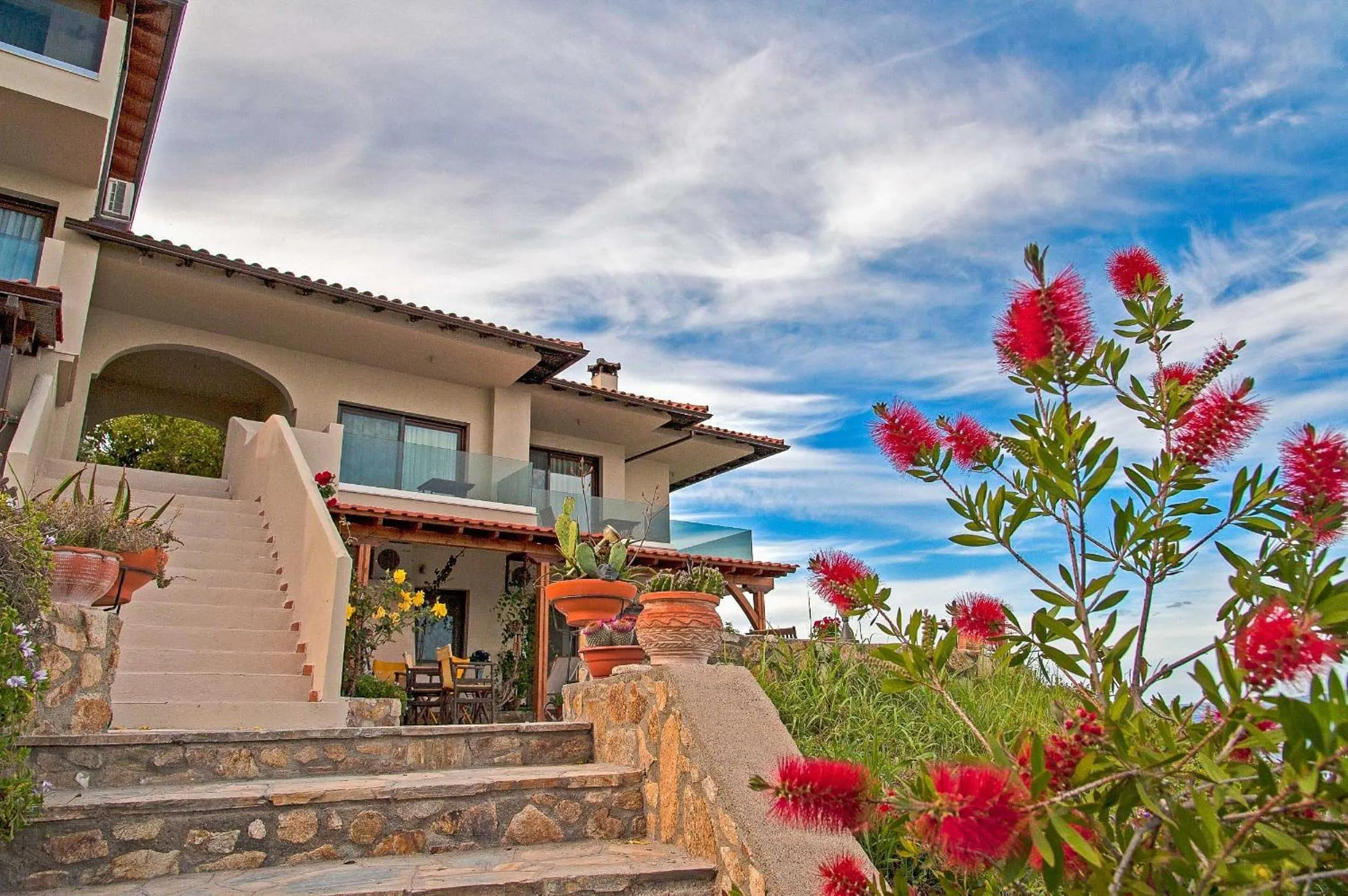 Facade/entrance in Thalassokipos