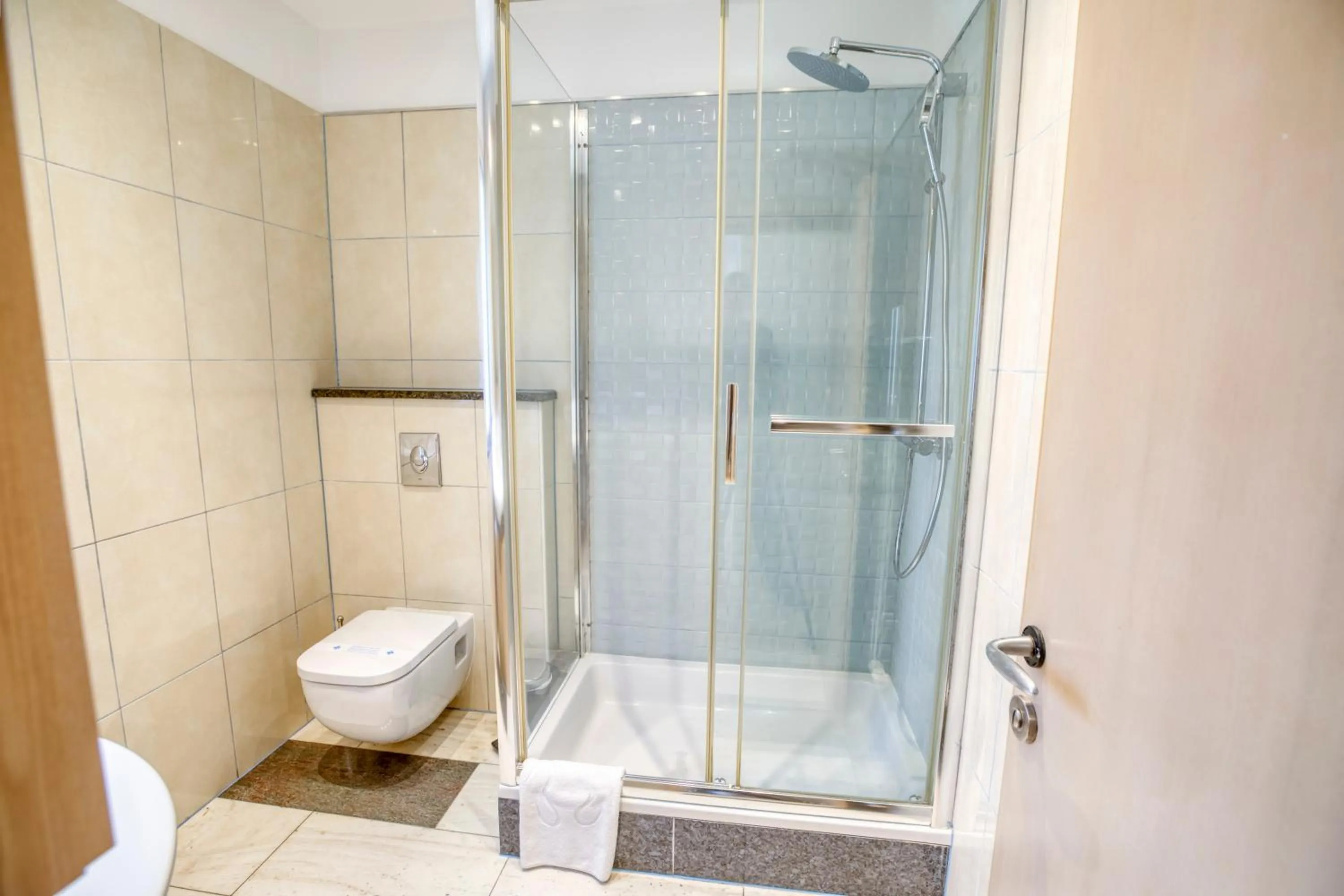 Toilet in Hotel Villa MiraMar