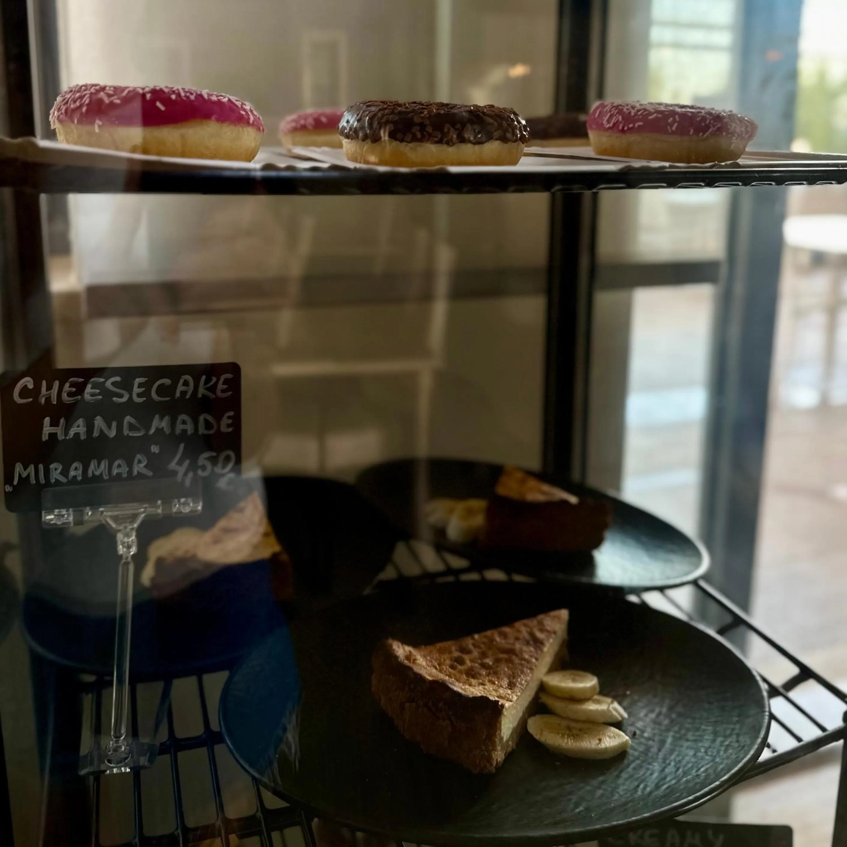 Restaurant/places to eat in Hotel Villa MiraMar