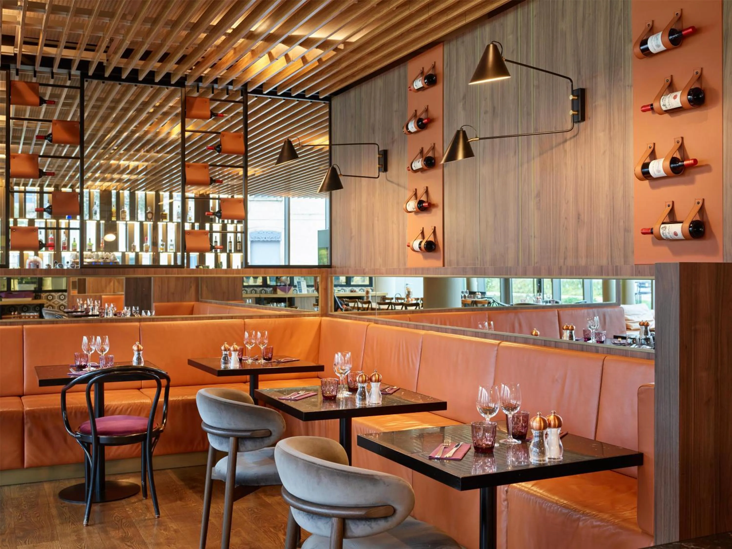 Restaurant/places to eat in Radisson Hôtel Bordeaux Saint-Jean