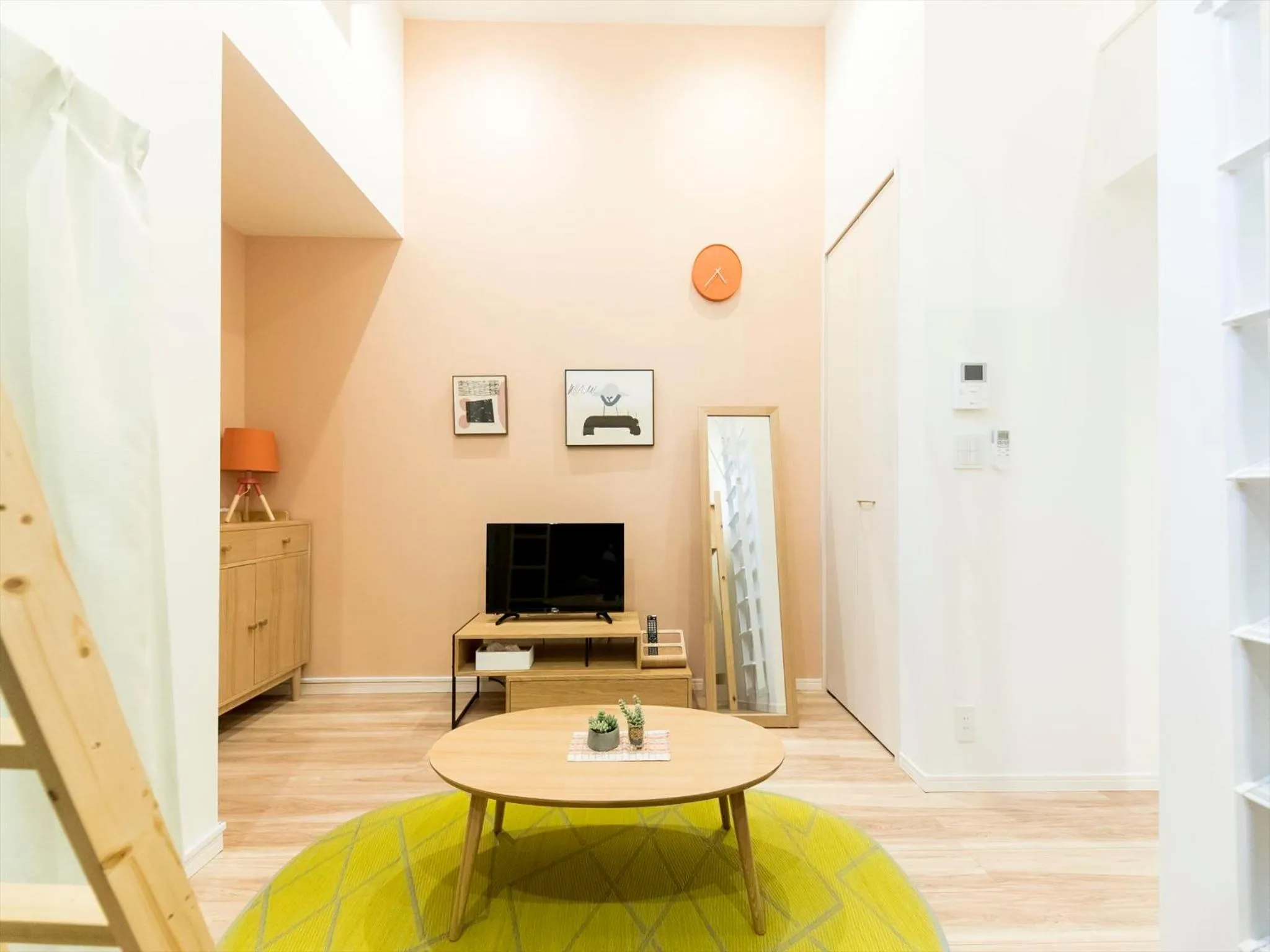 Living room in TRIP POD TAKASAGO B