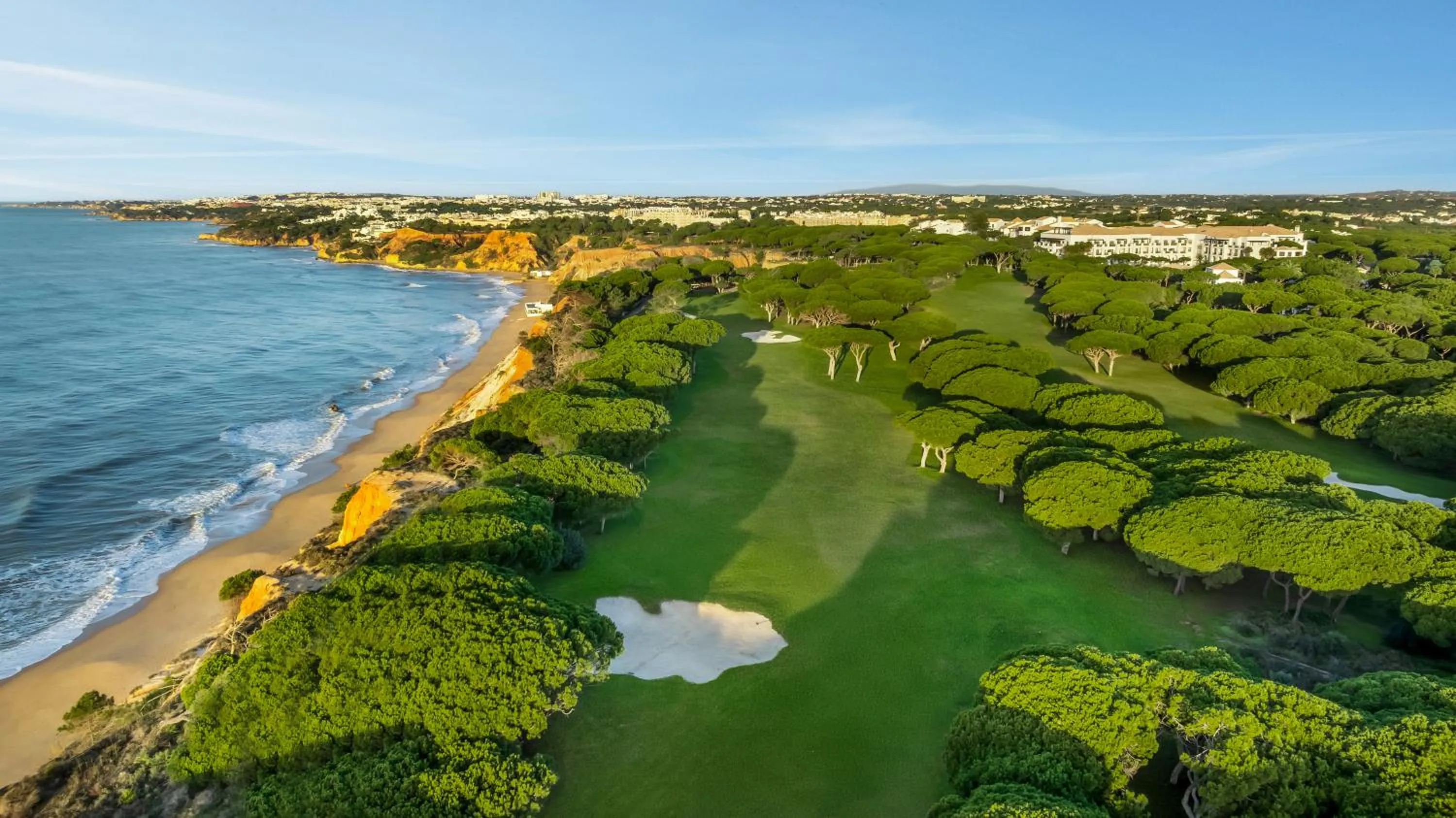 Golfcourse in Pine Cliffs Gardens