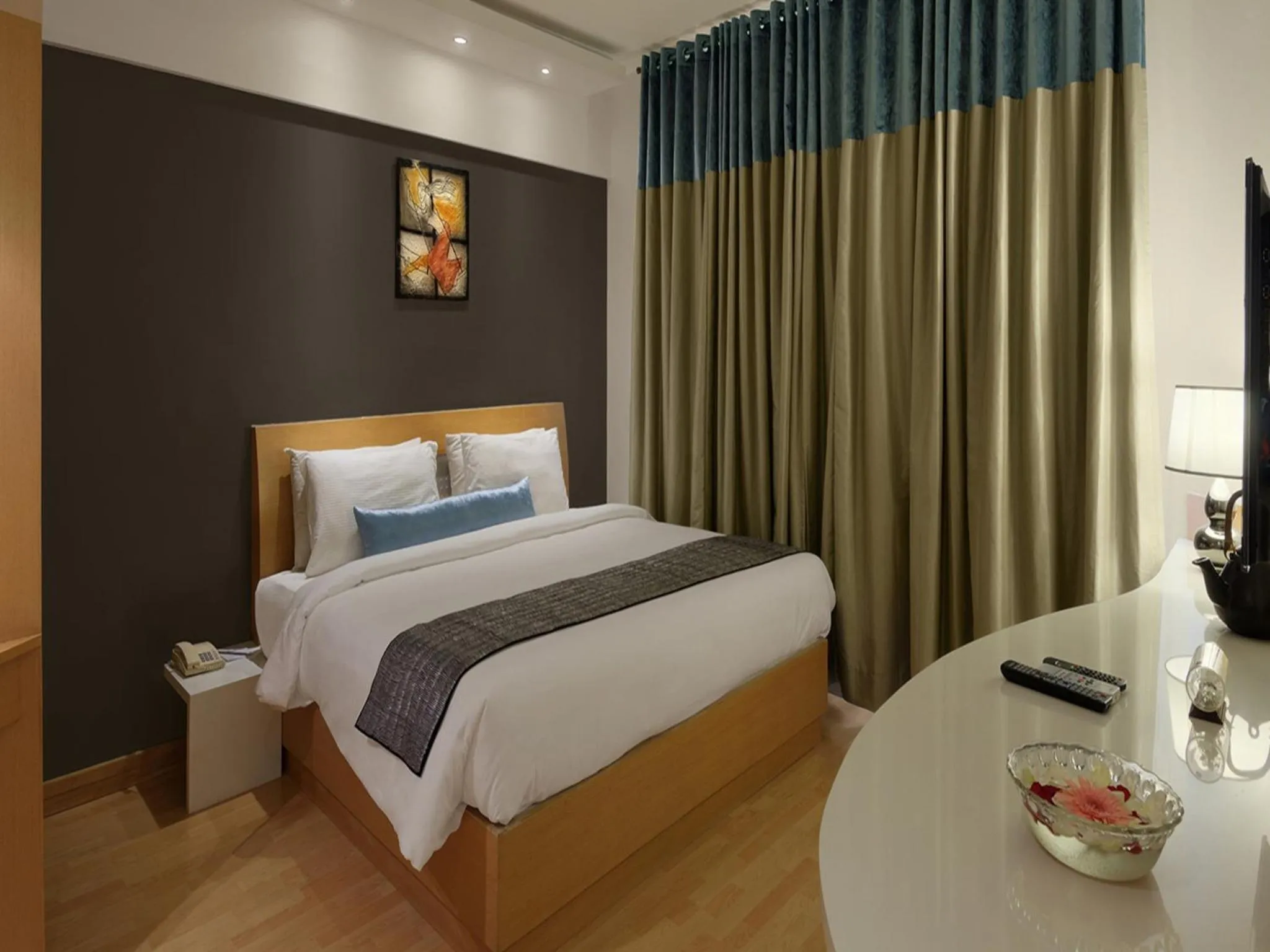 Bedroom, Bed in Melange Luxury Serviced Apartments