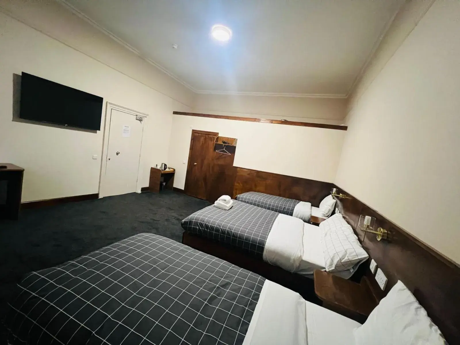 Quadruple Room in Burntisland House Quadruple Room in Burntisland House