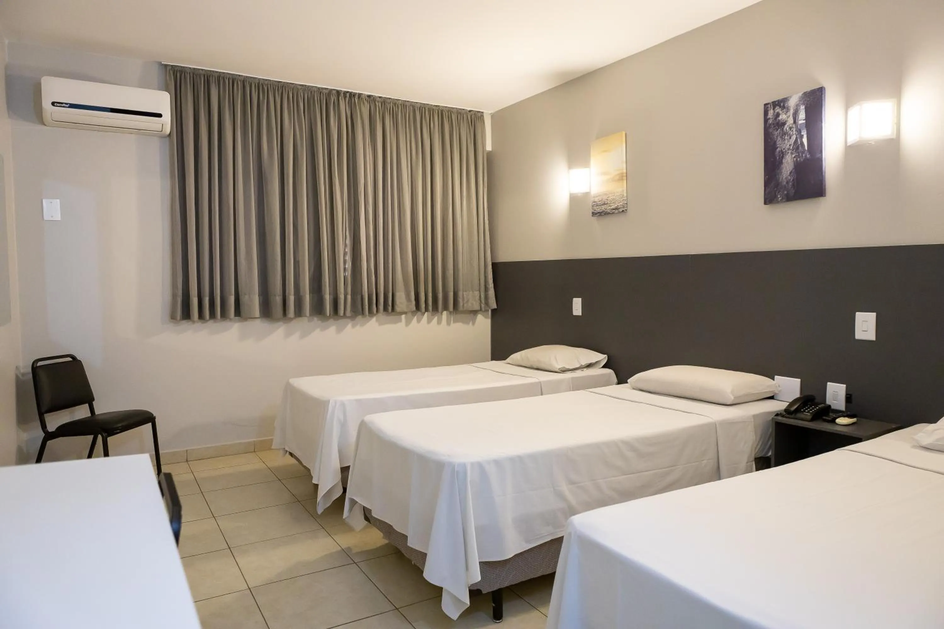 Bed in Allegro Hotel