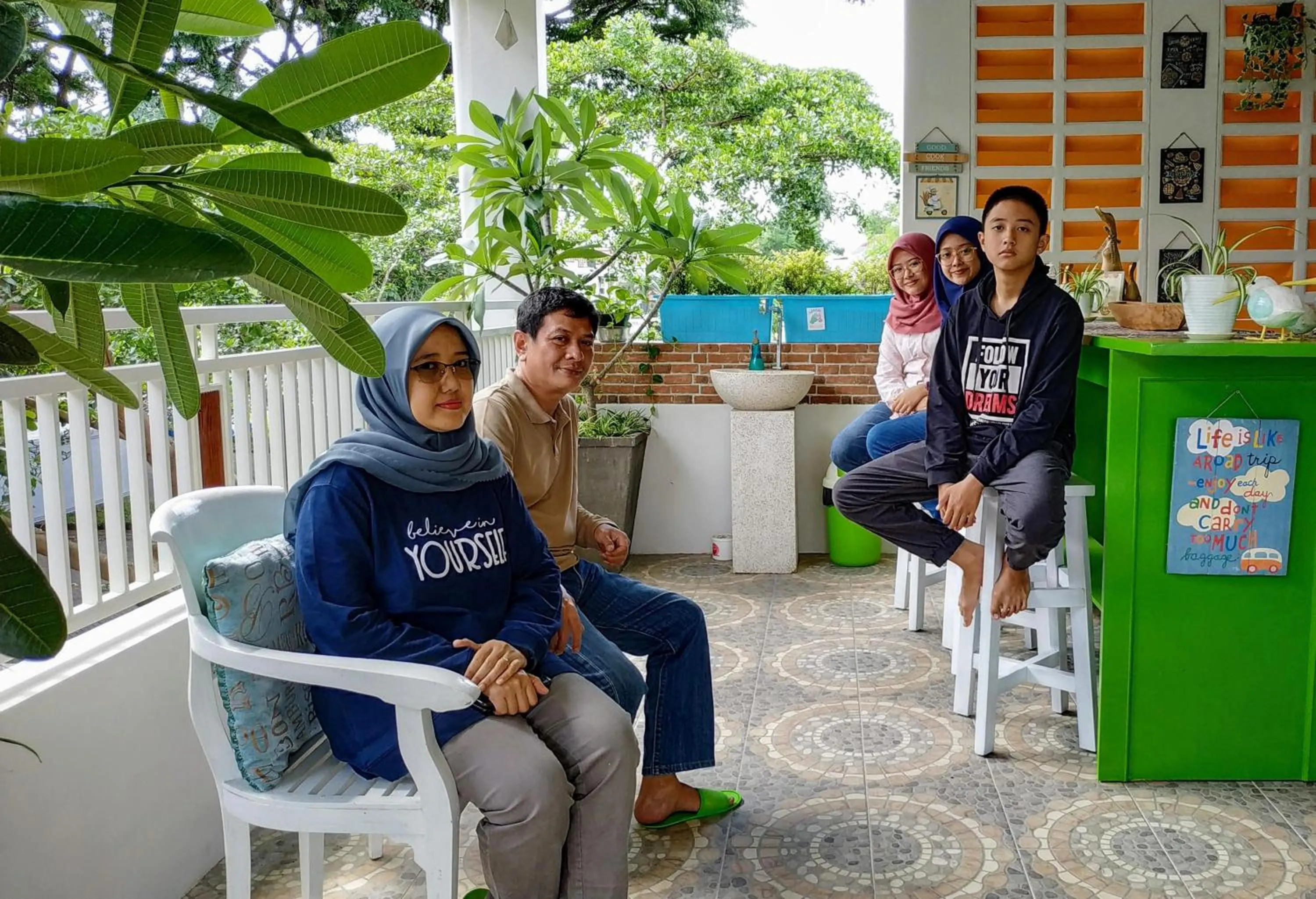 Guests in INNI Homestay