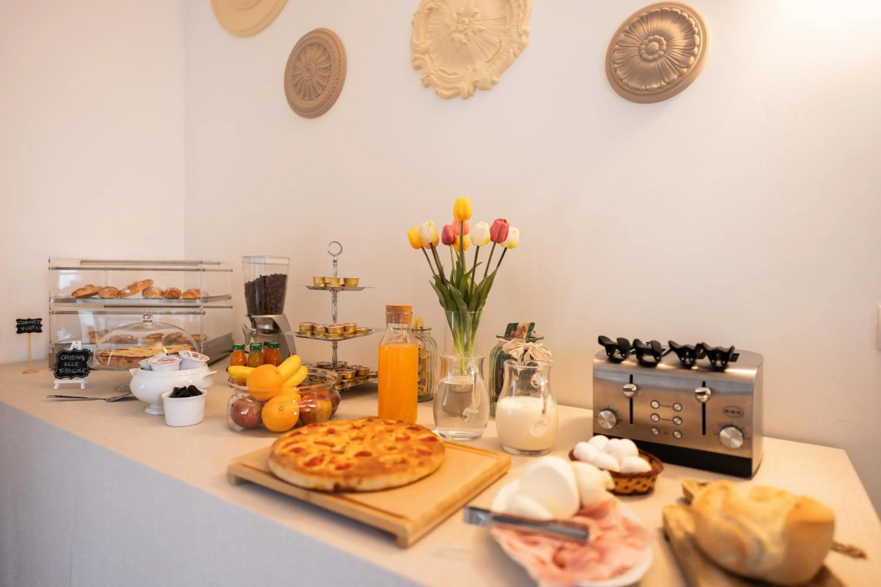 Breakfast in Palazzo De Luca by Apulia Hospitality