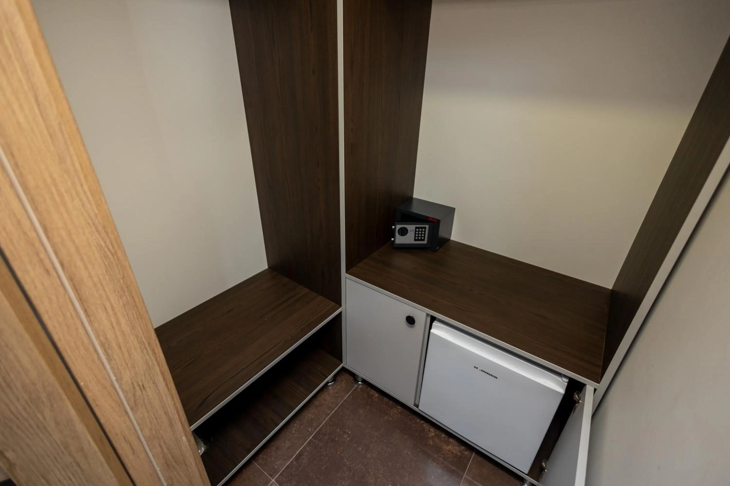 wardrobe in IRIS Hotel