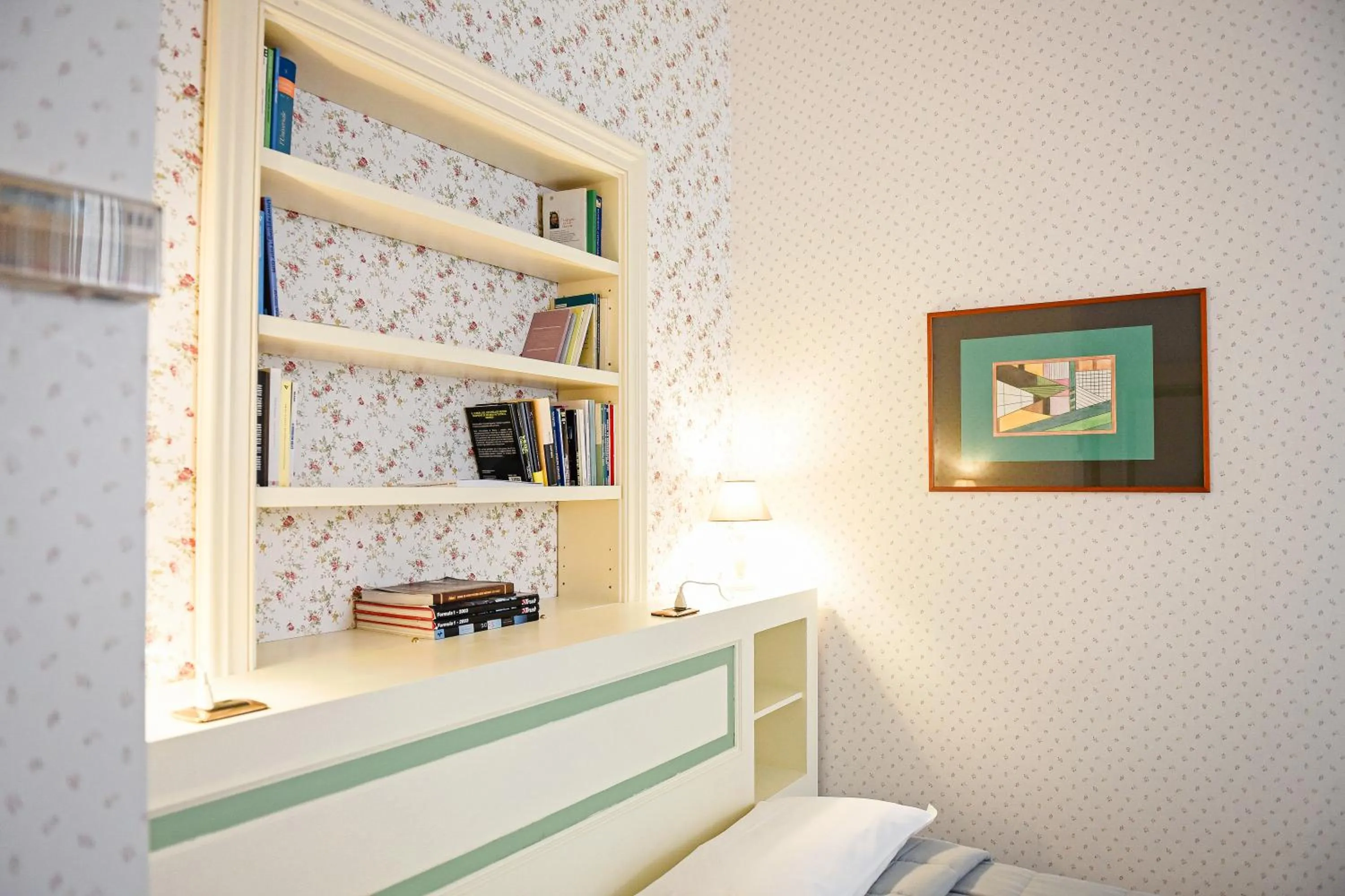 Bed in Al centro Luxury Home