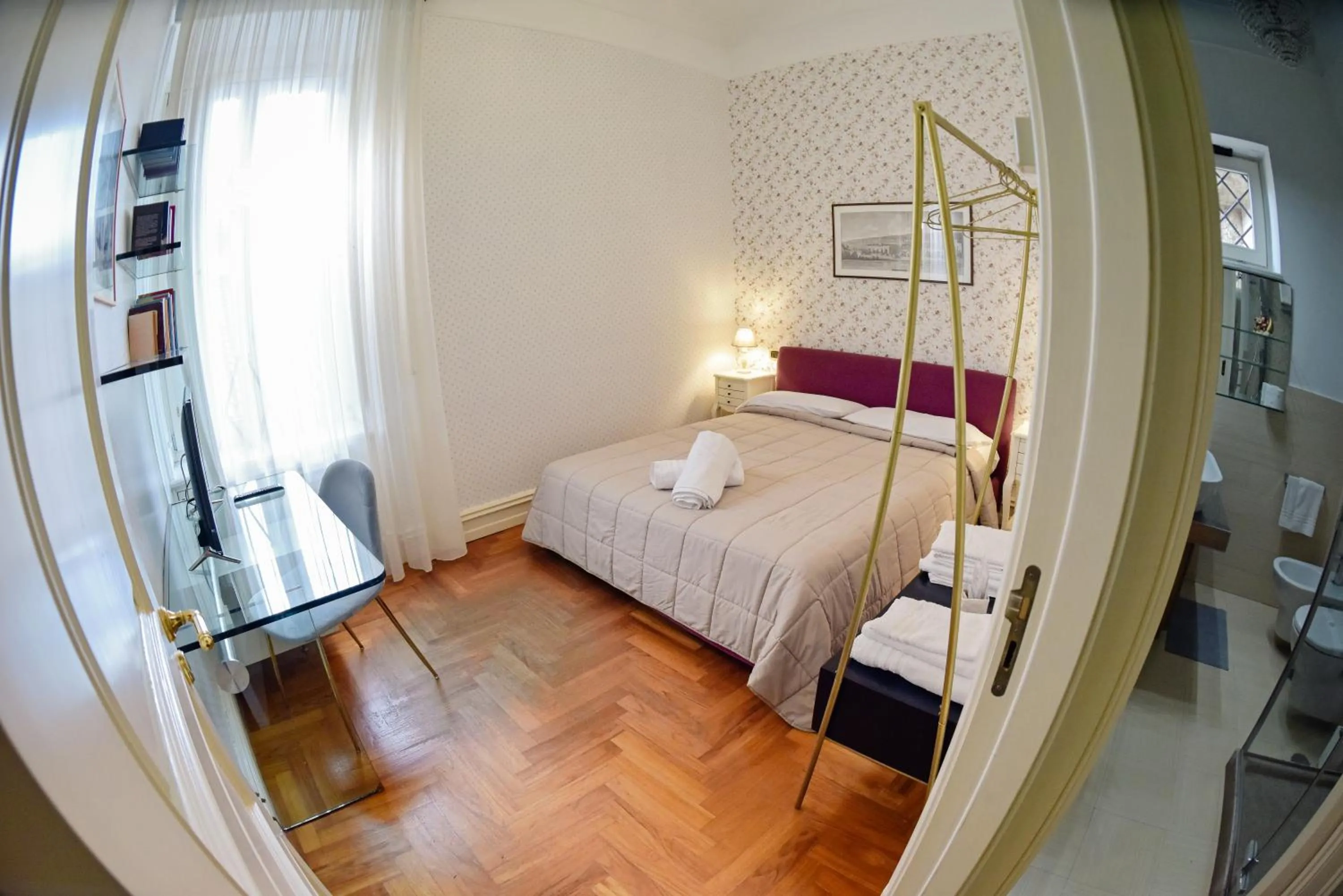 Bed in Al centro Luxury Home