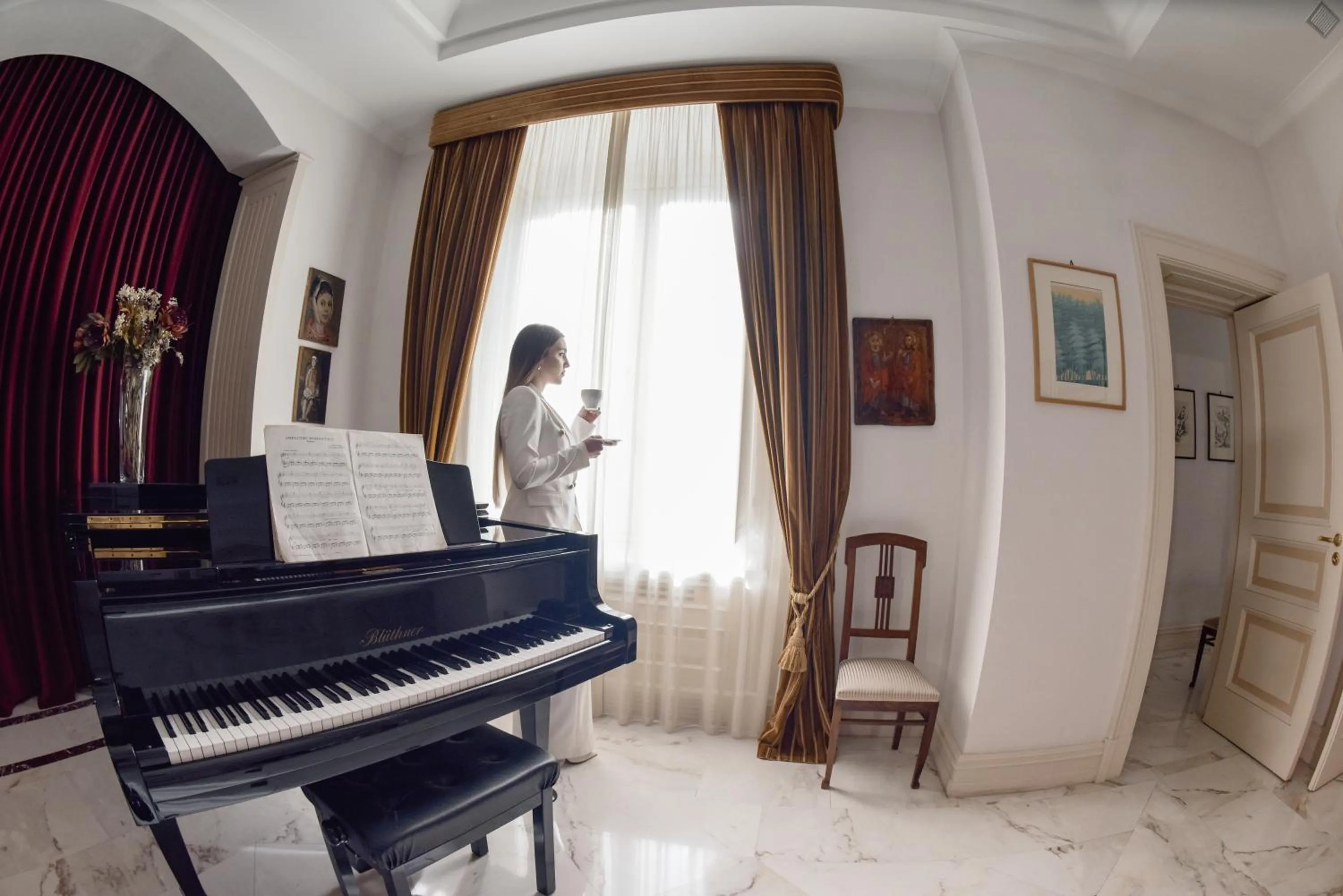 Al centro Luxury Home