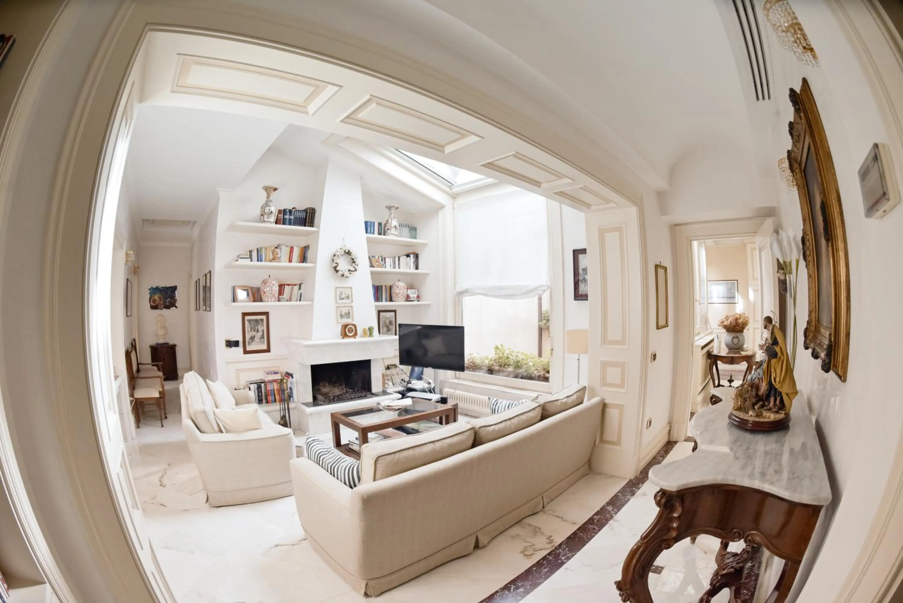 Al centro Luxury Home