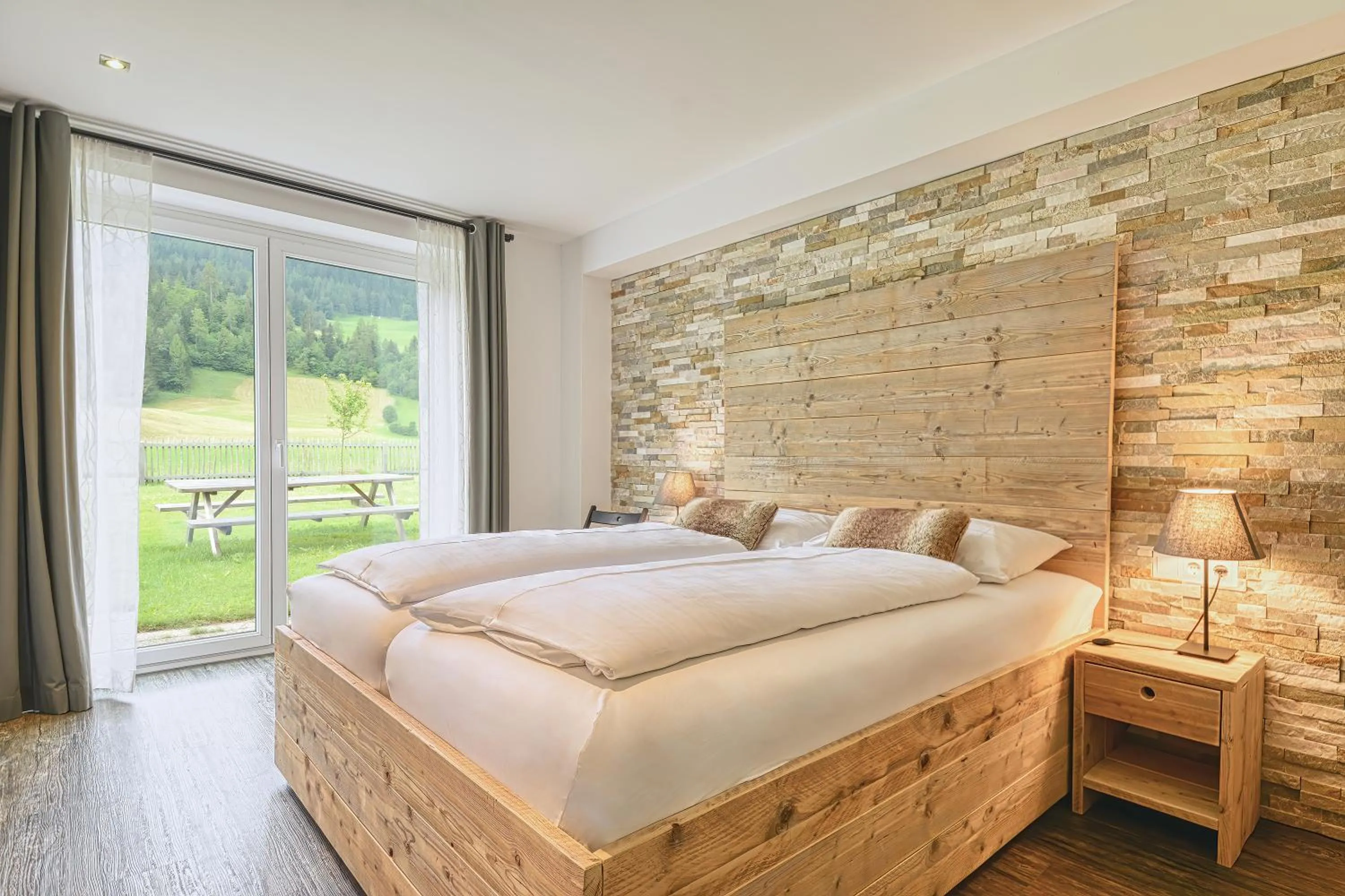 One-Bedroom Apartment - single occupancy in Nockberge Lodge