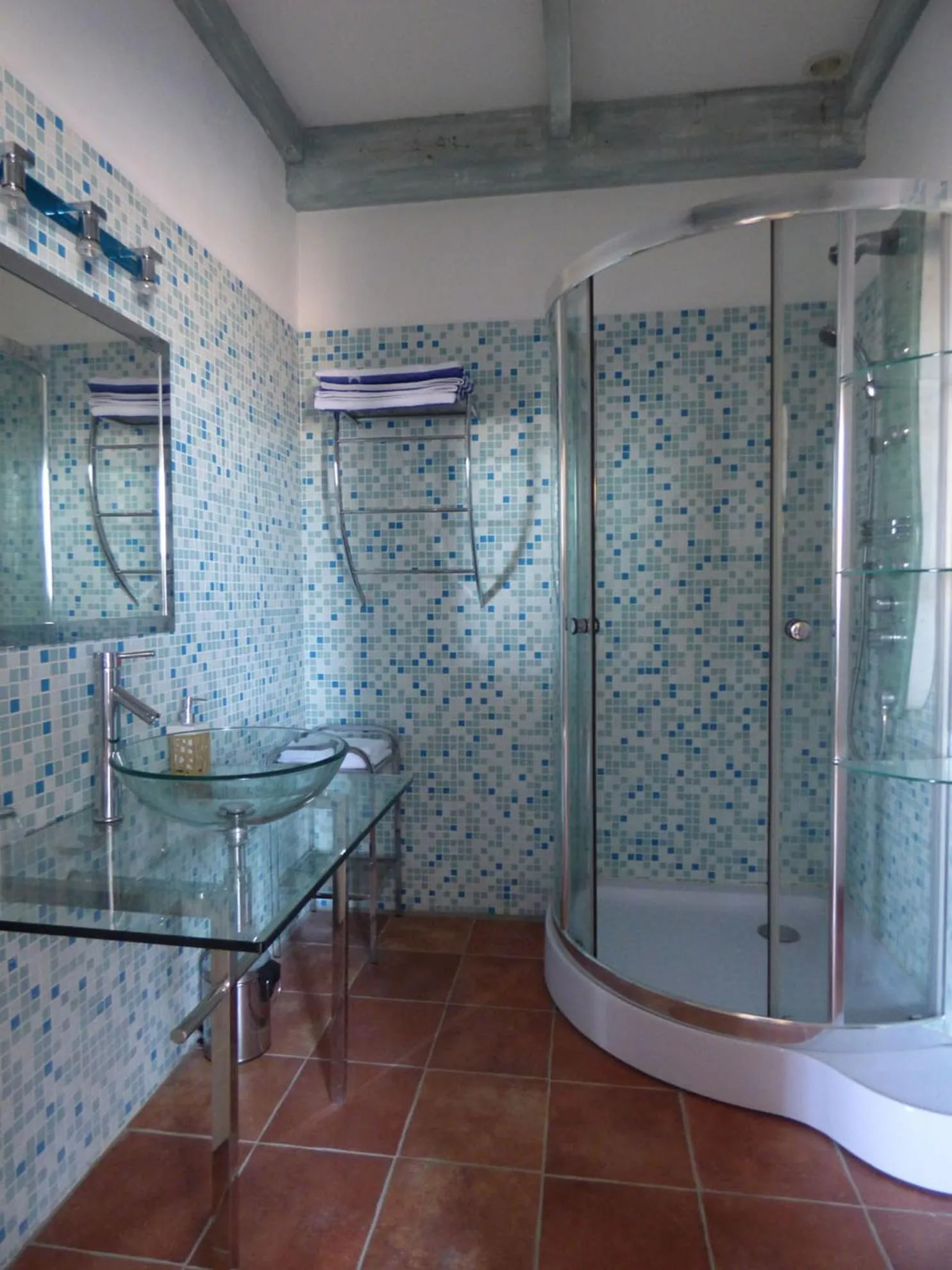 Bathroom in Mas d'Asvin & Spa