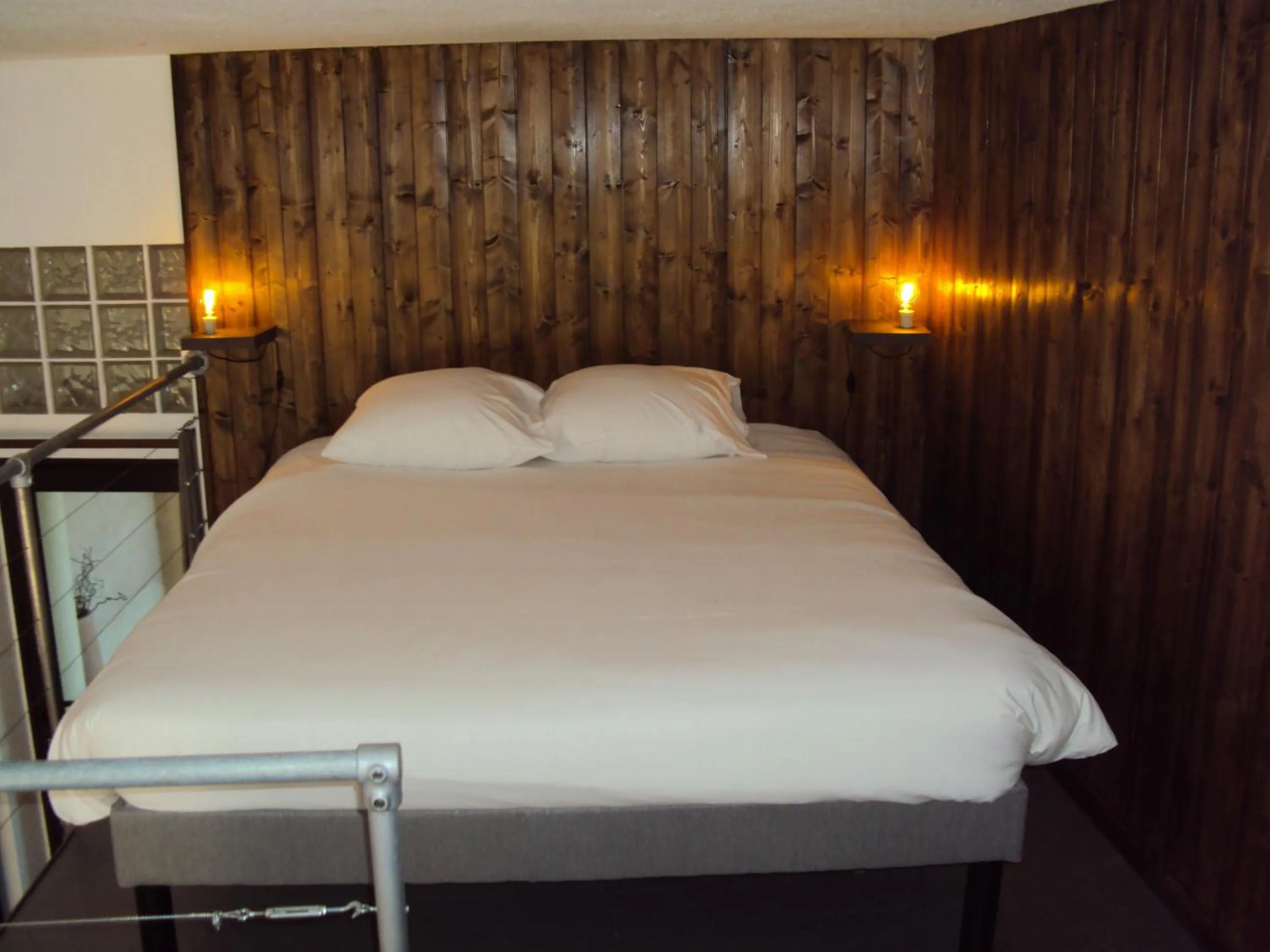 Photo of the whole room, Bed in Mas d'Asvin & Spa