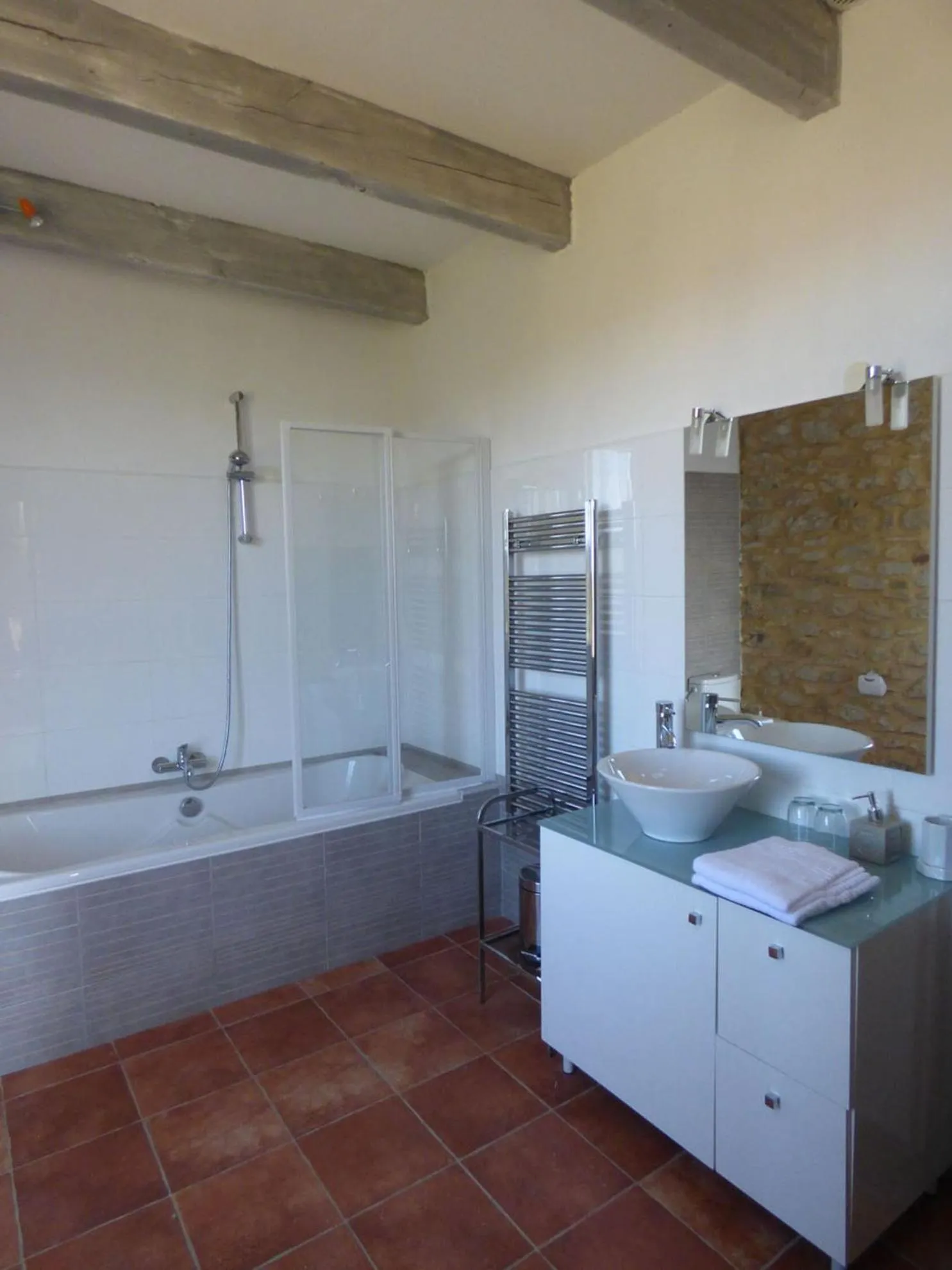 Bathroom in Mas d'Asvin & Spa