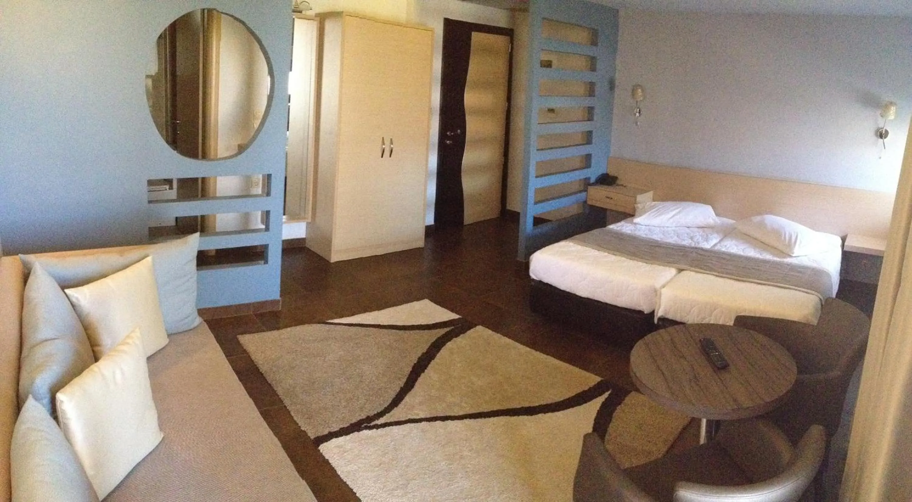 Photo of the whole room in Hotel Ifigenia