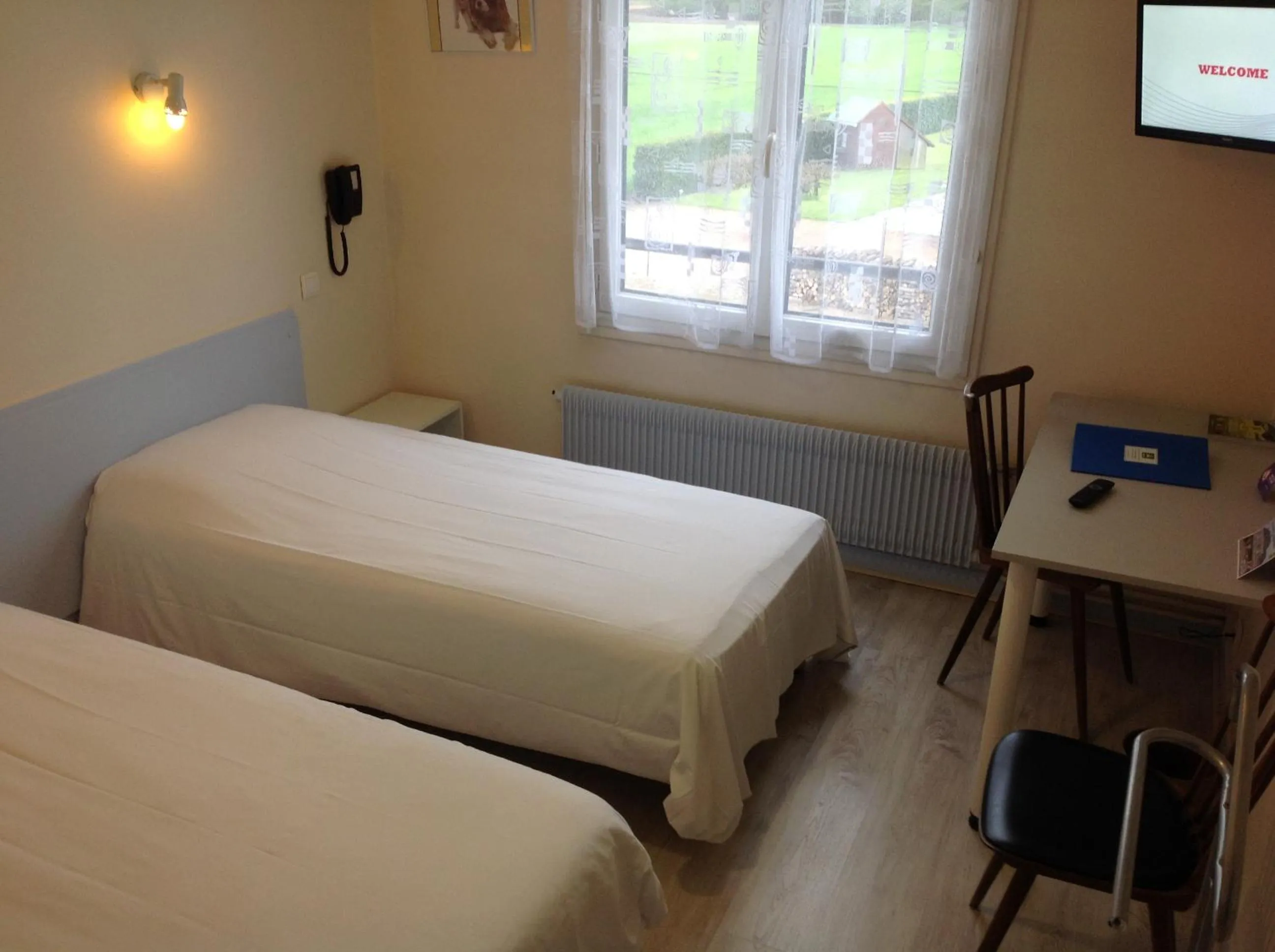 Bedroom, Bed in Le Relais de la route bleue