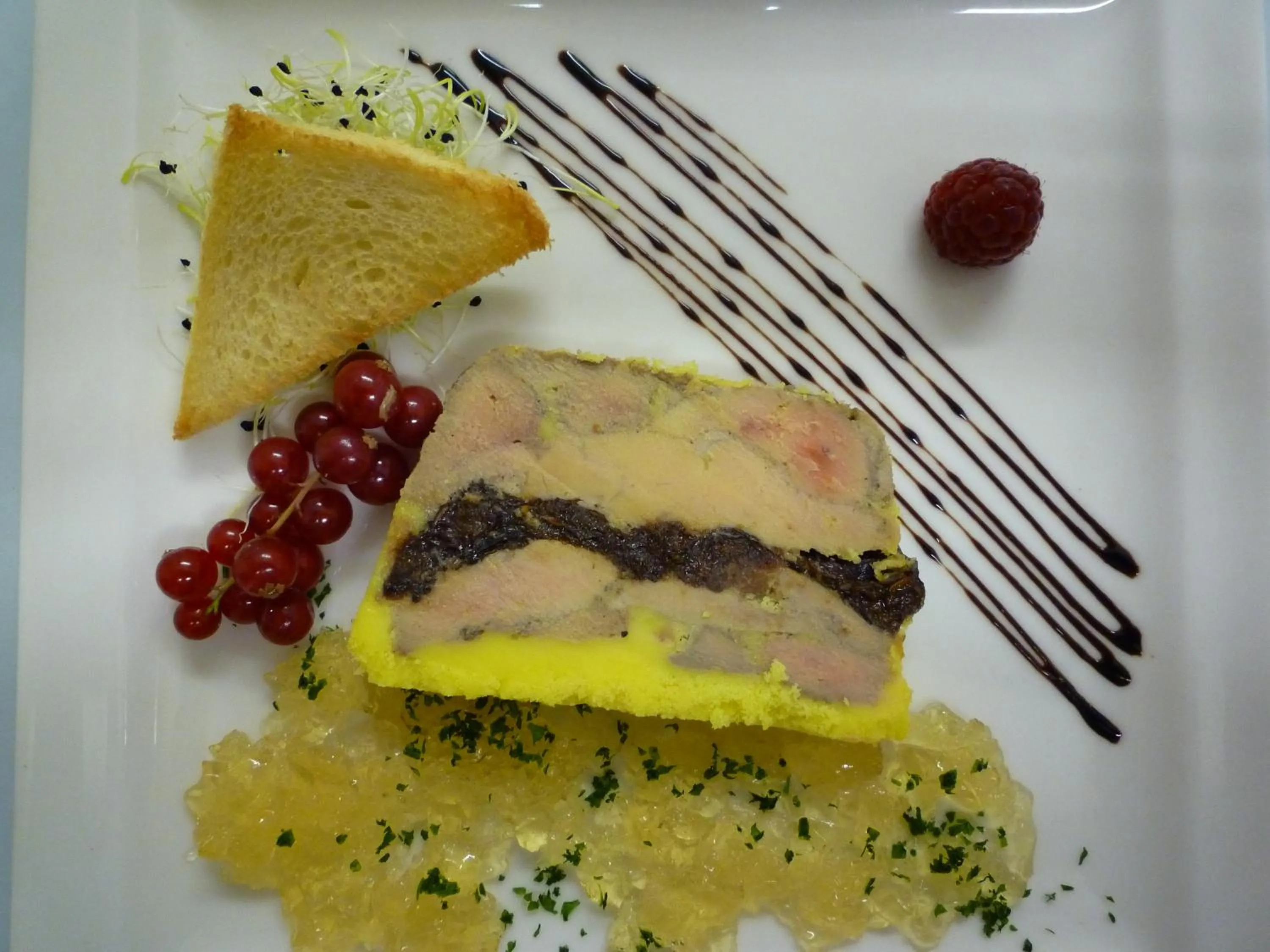 Food and drinks in Le Relais de la route bleue