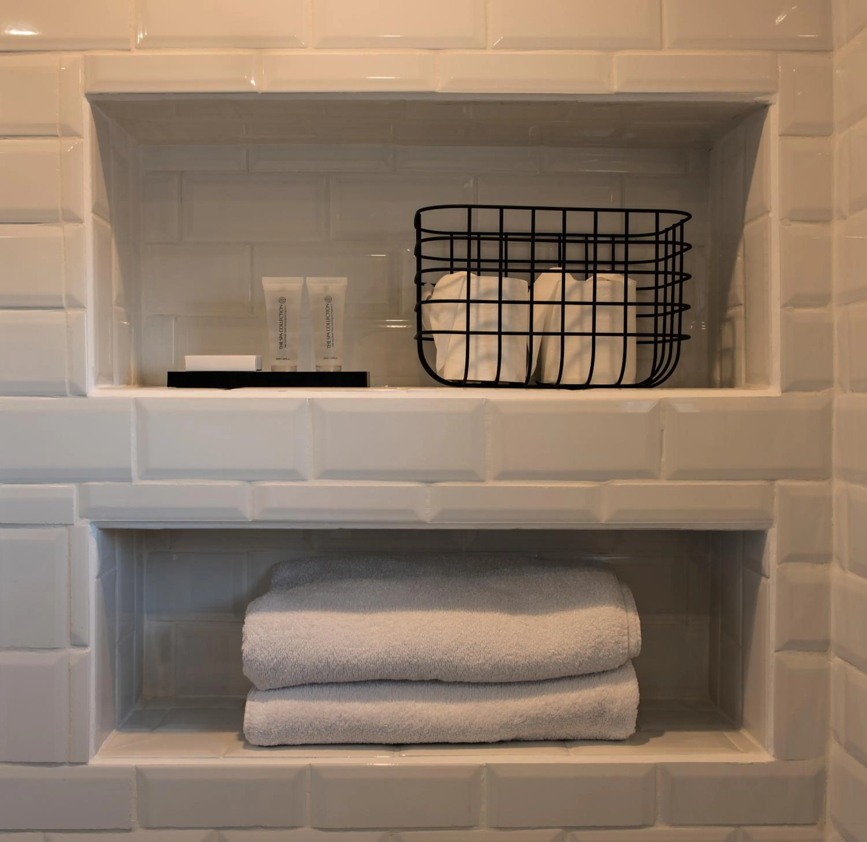 Bedroom in Hôtel Le Mistral