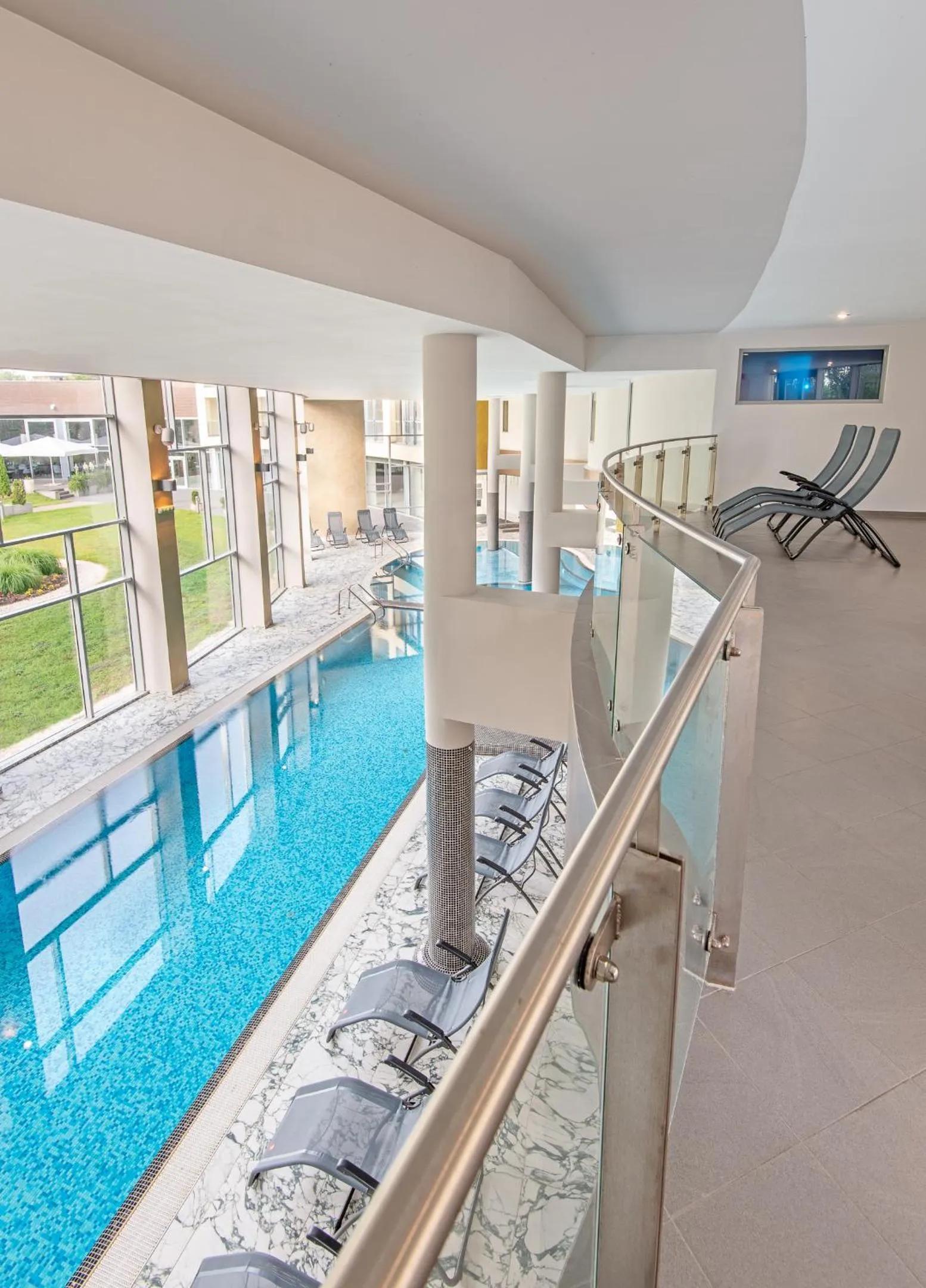 Swimming pool in Hotel Azur Premium