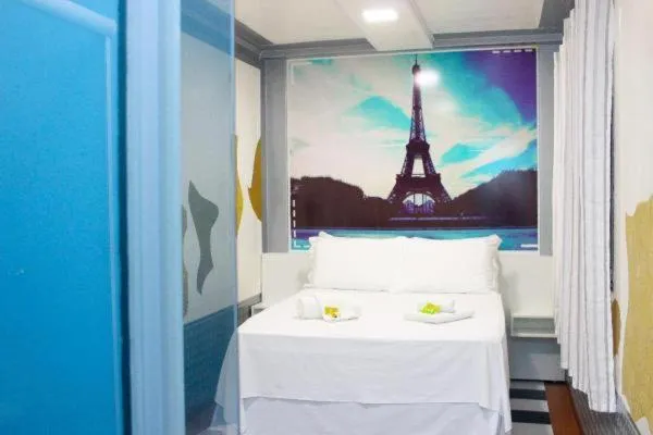 Bedroom, Bed in Eco Hotel