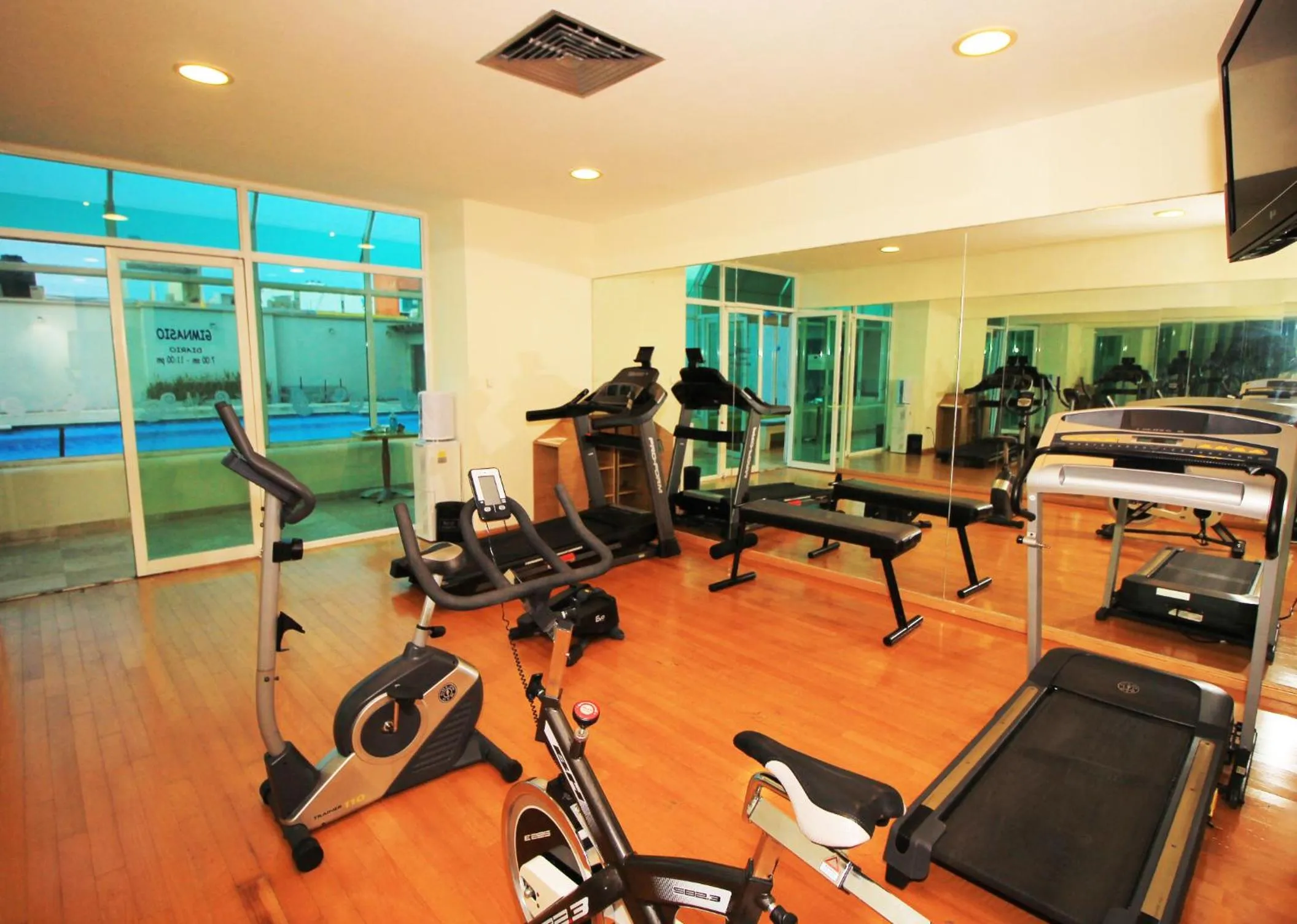 Fitness centre/facilities in Rivoli Select Hotel