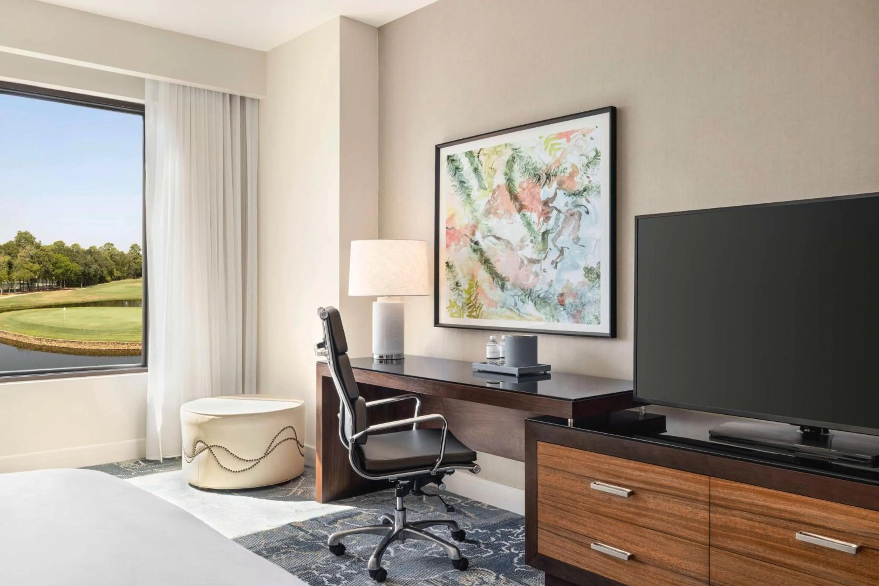 Bedroom in The Woodlands Resort, Curio Collection by Hilton