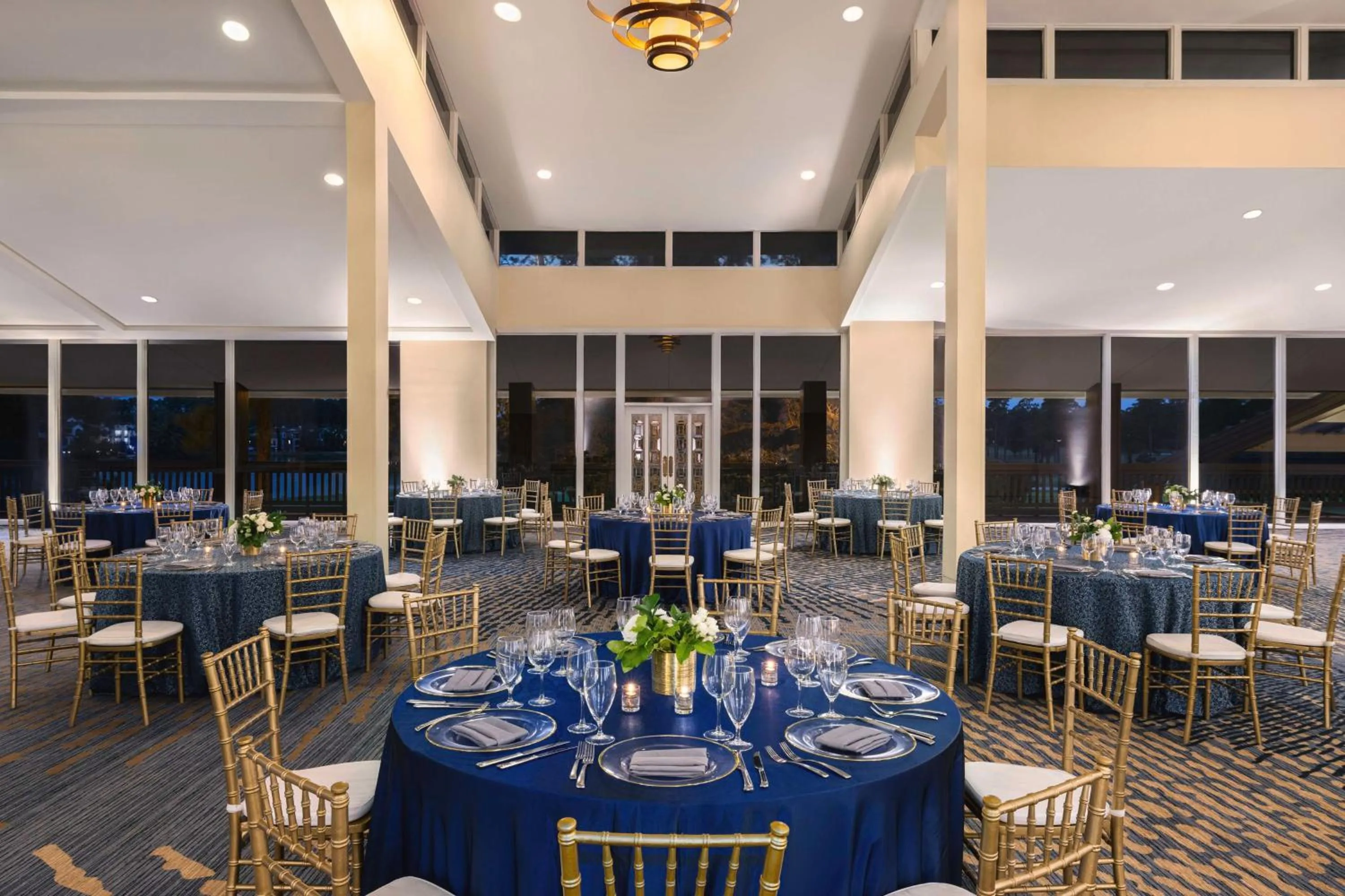 Meeting/conference room in The Woodlands Resort, Curio Collection by Hilton