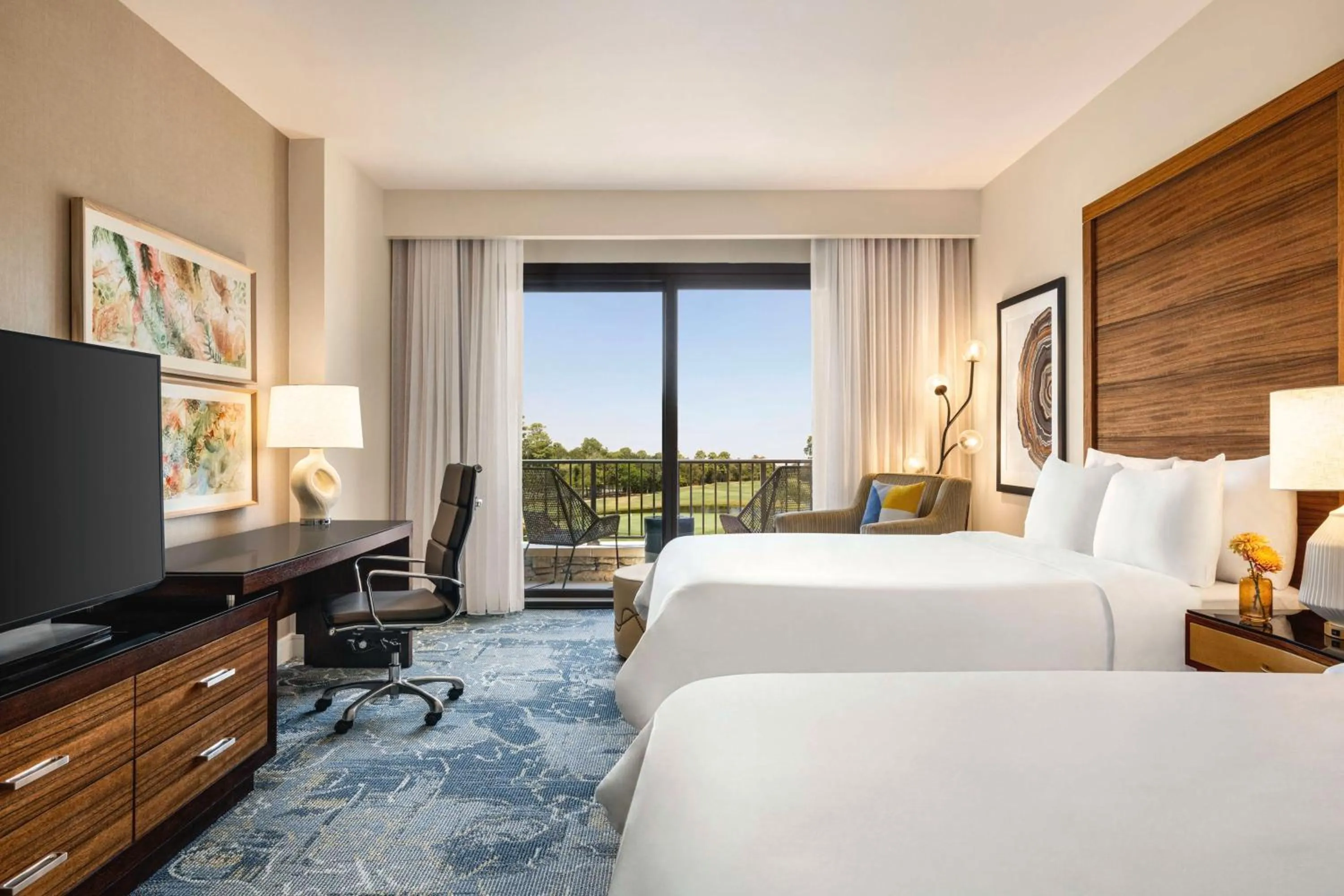 Bedroom, Bed in The Woodlands Resort, Curio Collection by Hilton