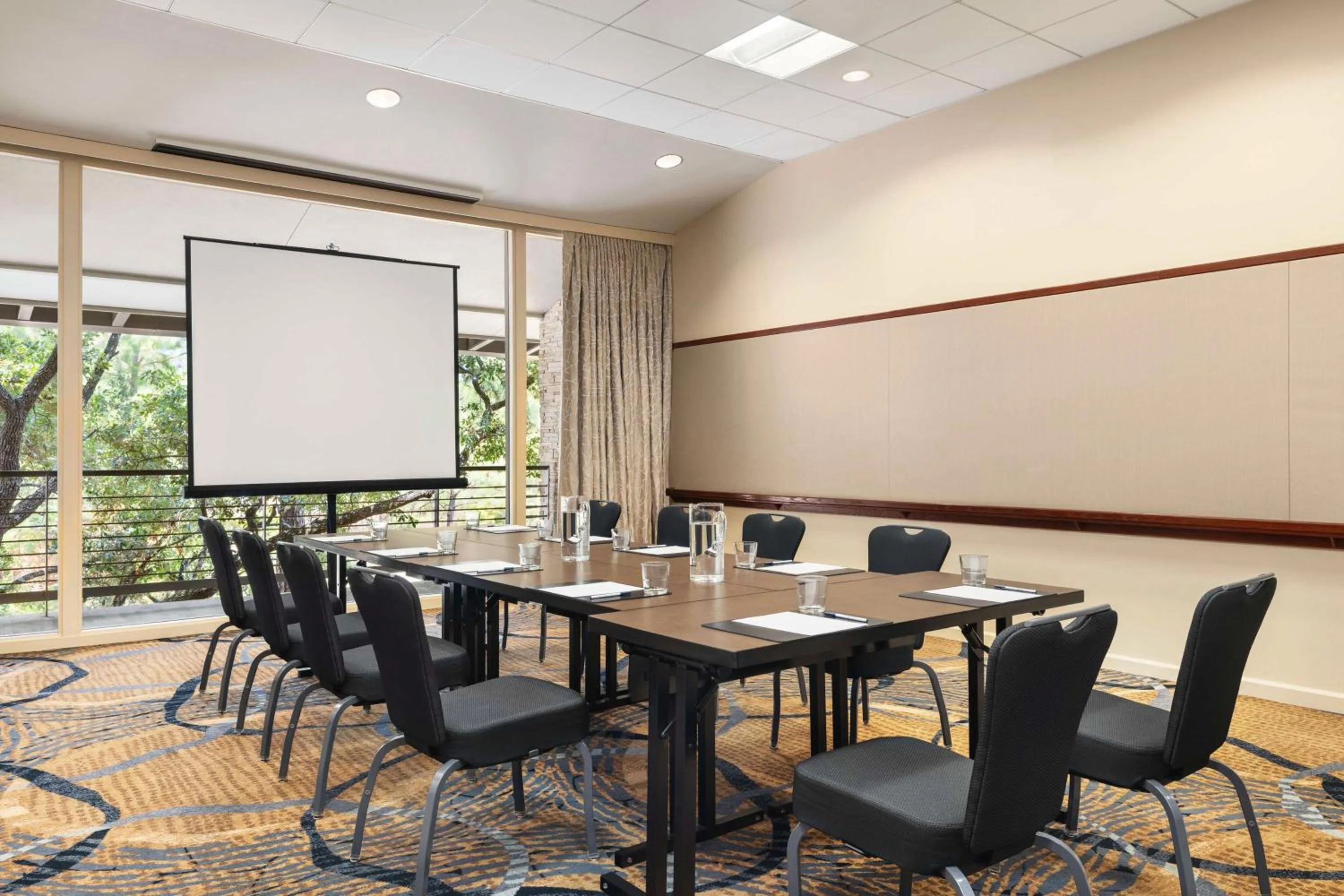 Meeting/conference room in The Woodlands Resort, Curio Collection by Hilton