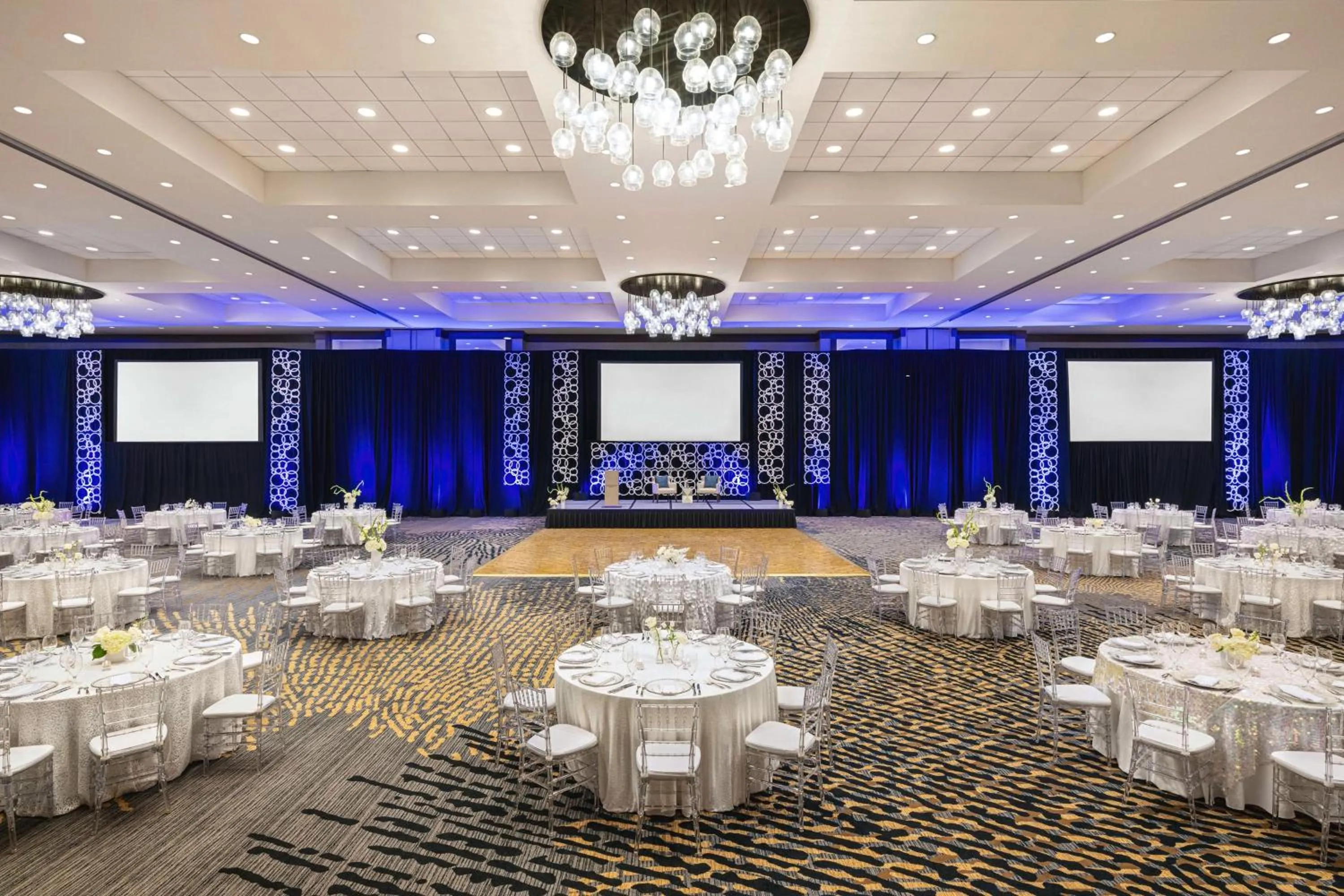 Meeting/conference room in The Woodlands Resort, Curio Collection by Hilton