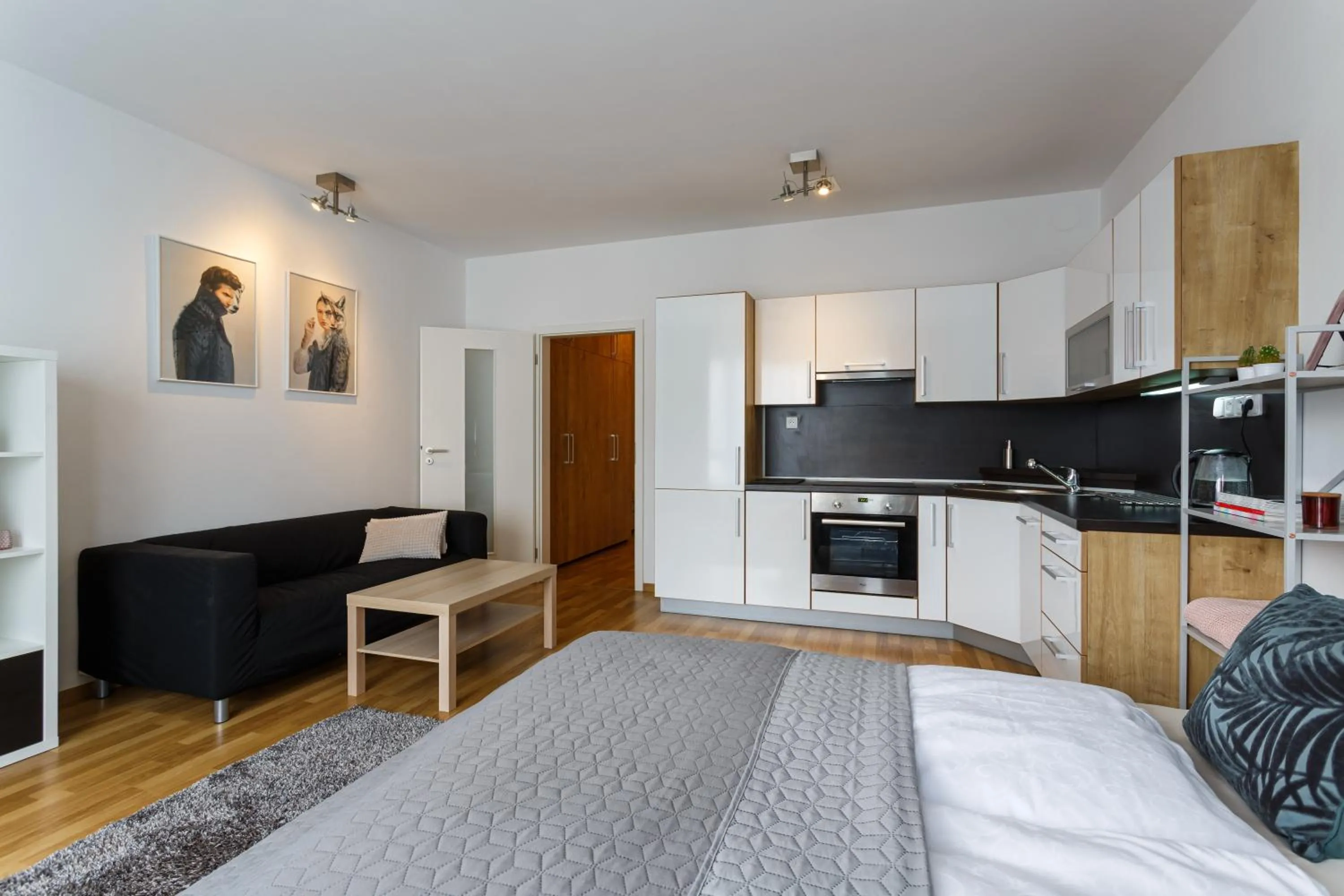 Bed in Golden Apartments Rezidence Nová Karolina