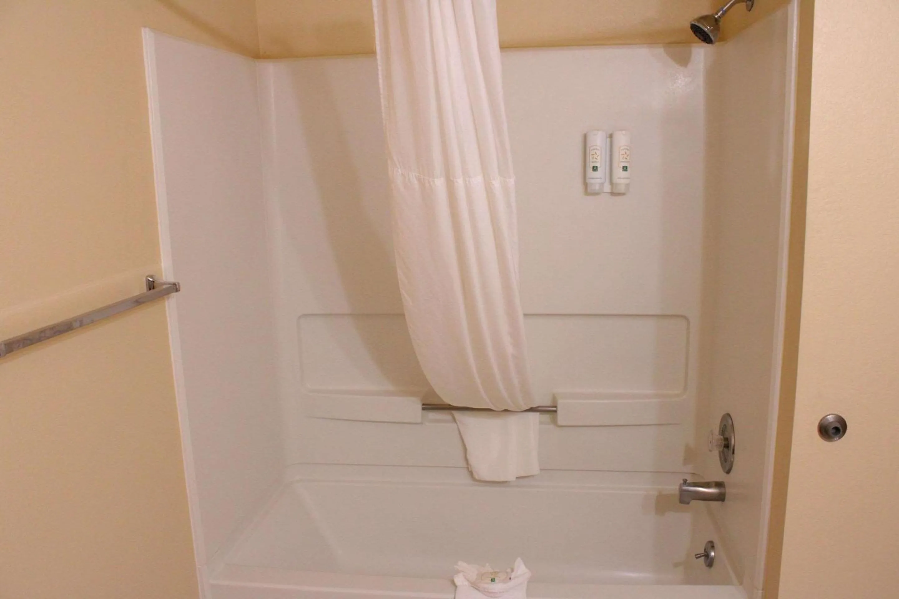 Bedroom in Econo Lodge Gunnison