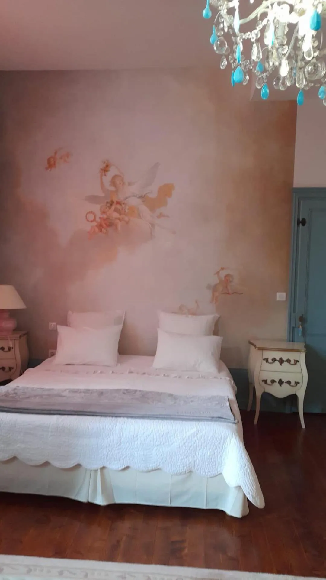 Bed in Le Jardin des Anges