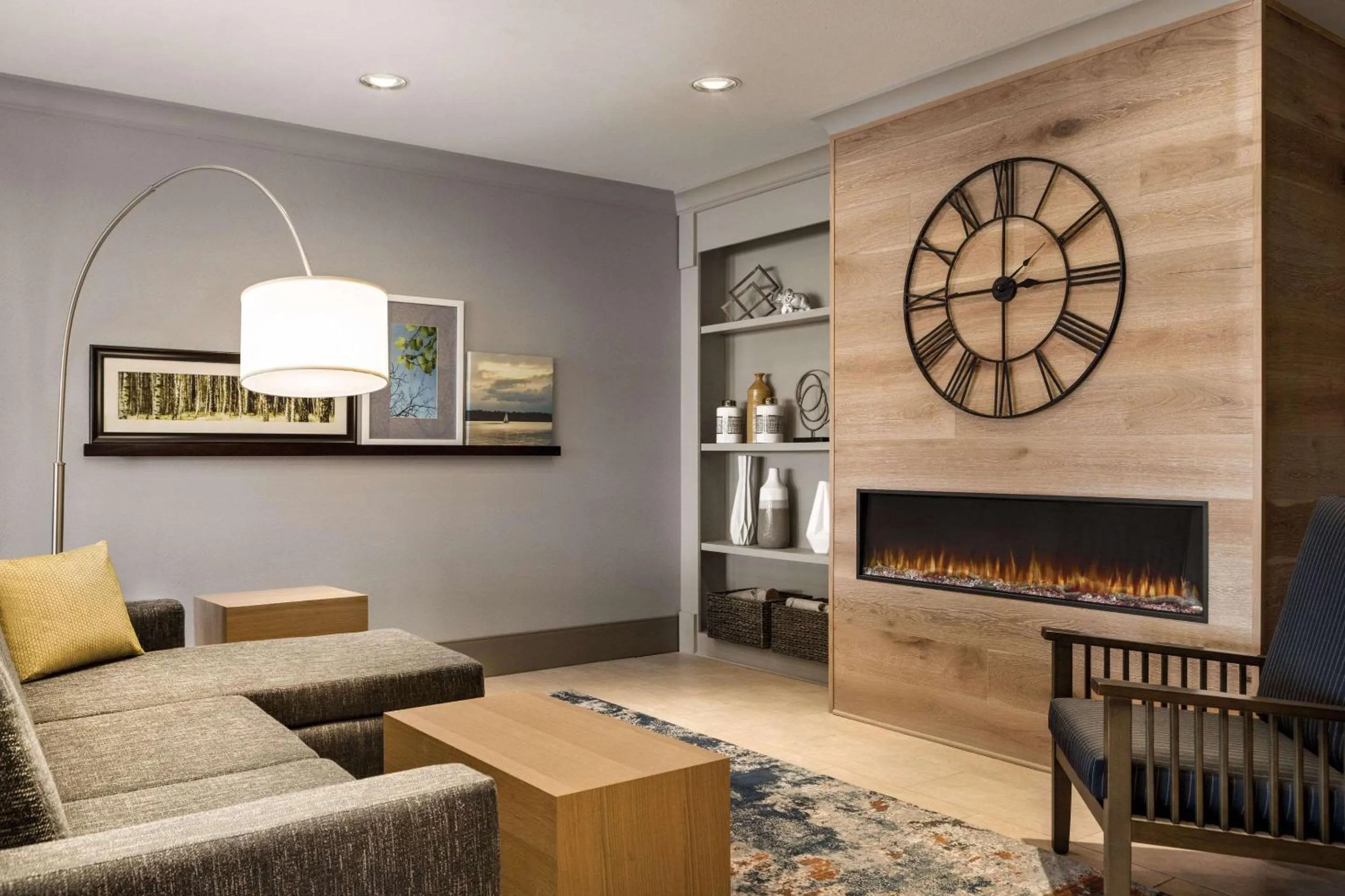 Lobby or reception in Country Inn & Suites by Radisson, St Cloud East, MN