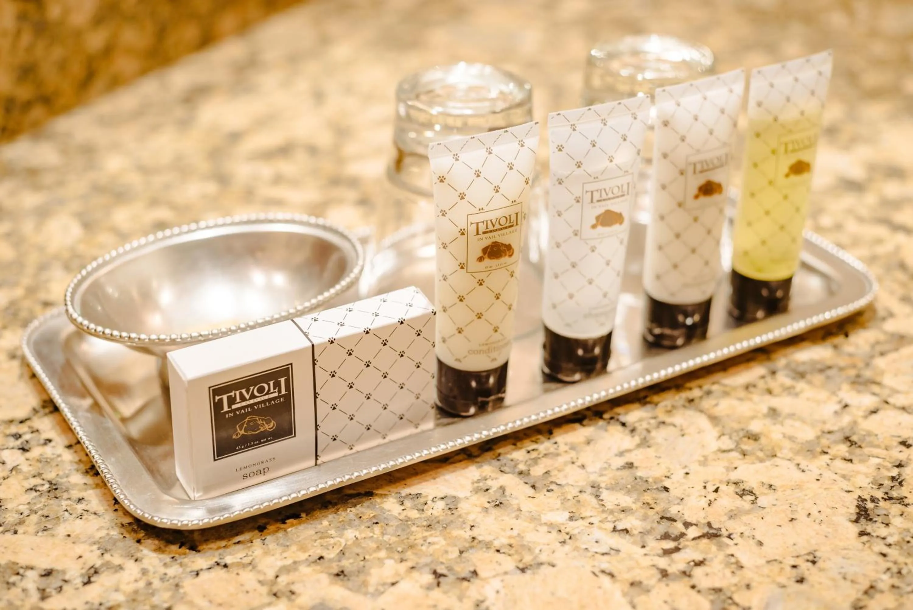 Bathroom in Tivoli Lodge