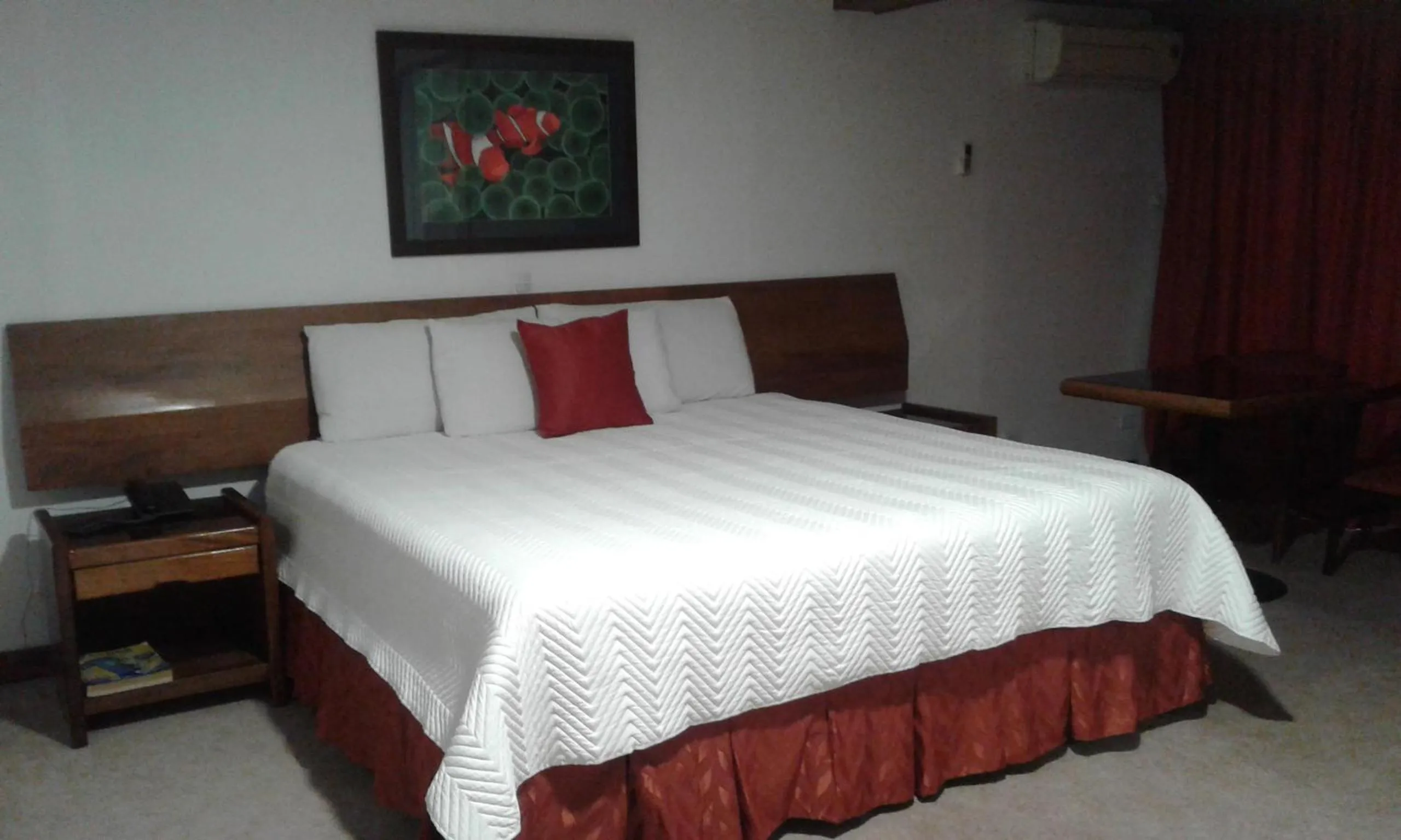 Bed in Hotel Villa Tournon